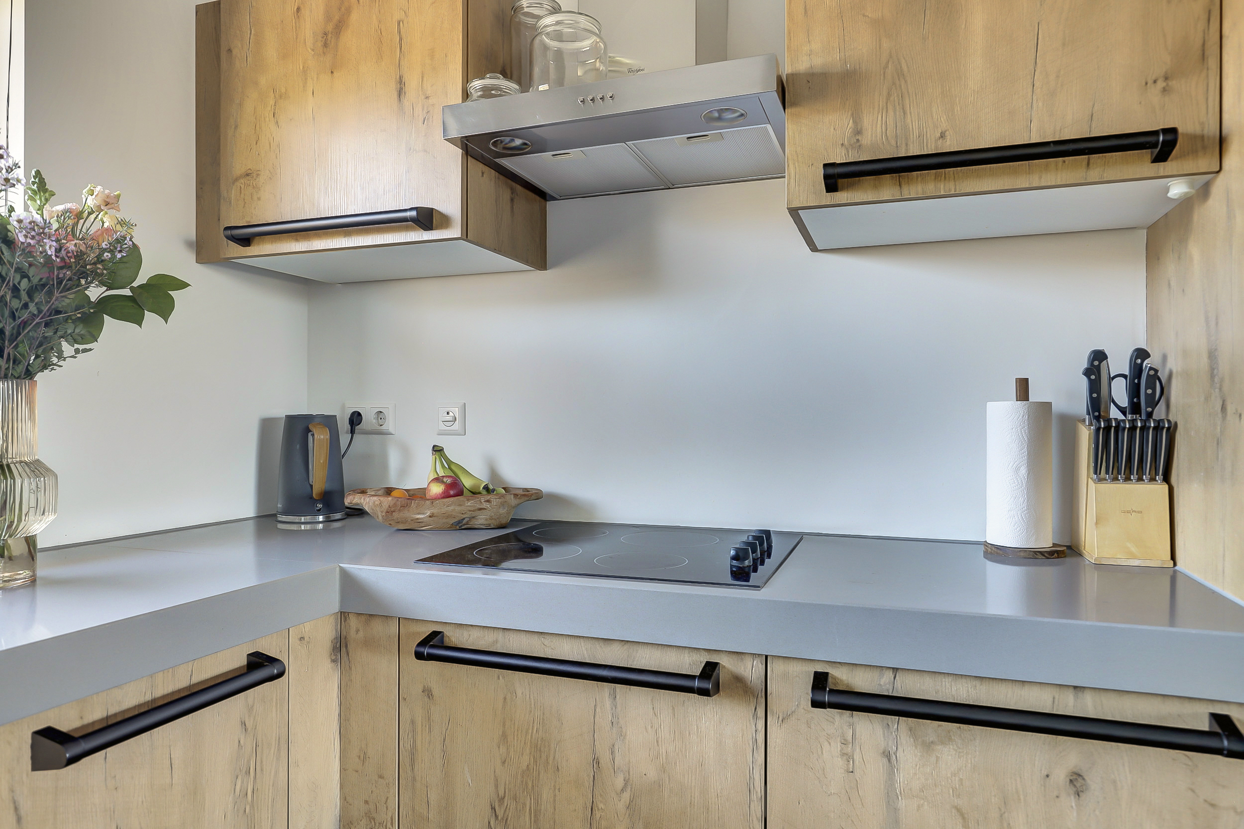 '$houseDetails->street_name'.' '.'$houseDetails->number'