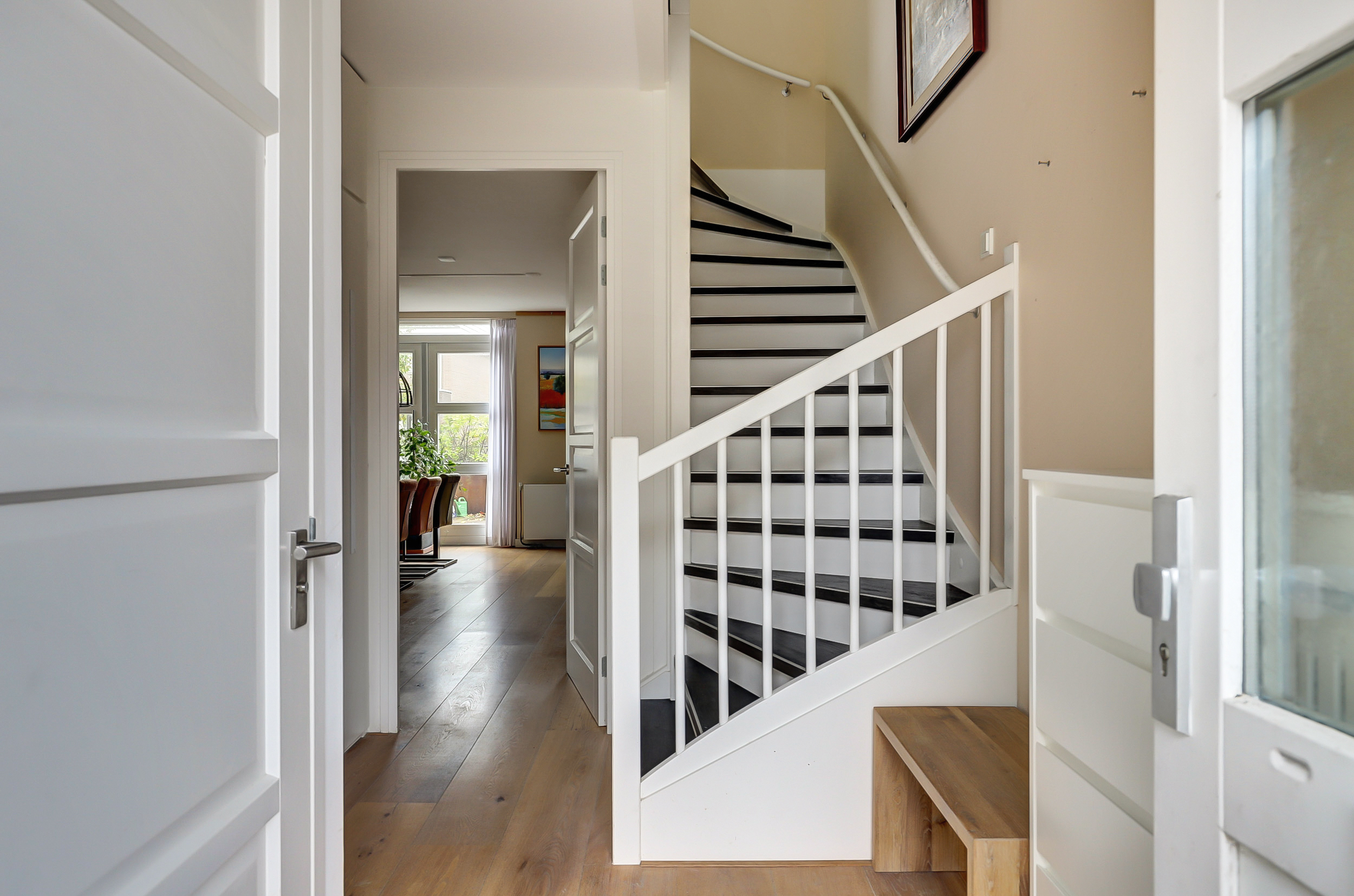 '$houseDetails->street_name'.' '.'$houseDetails->number'