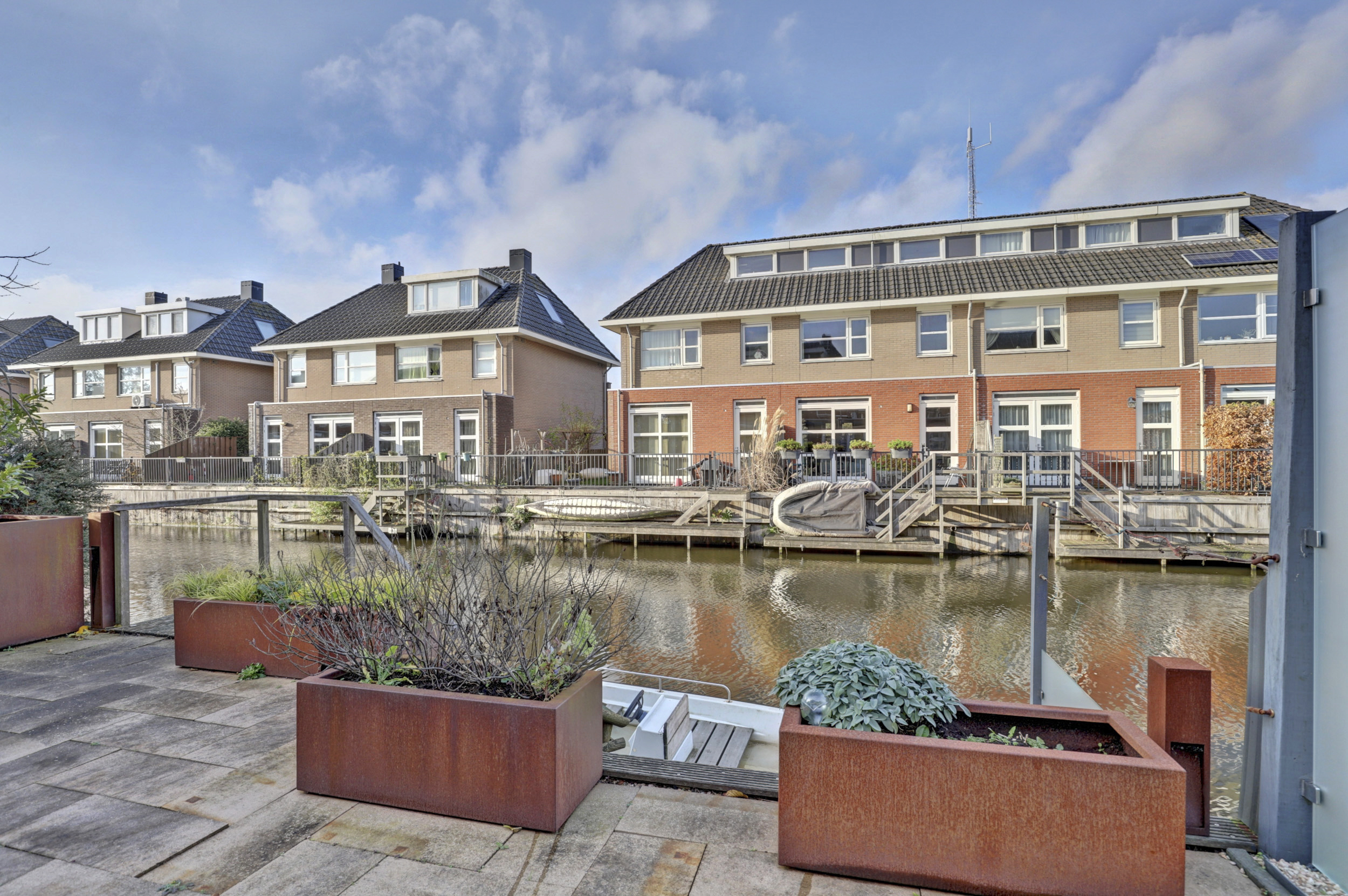 '$houseDetails->street_name'.' '.'$houseDetails->number'