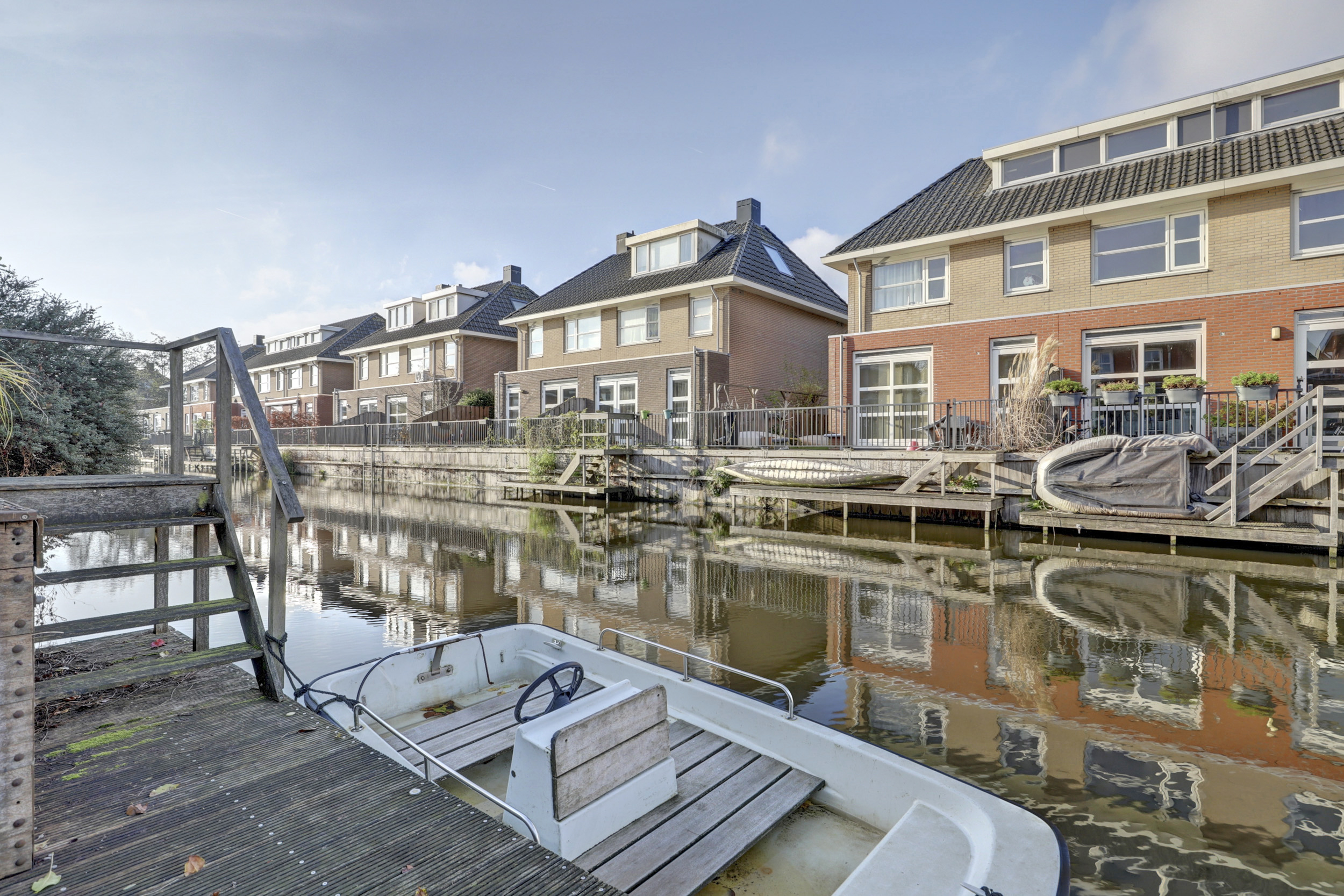 '$houseDetails->street_name'.' '.'$houseDetails->number'