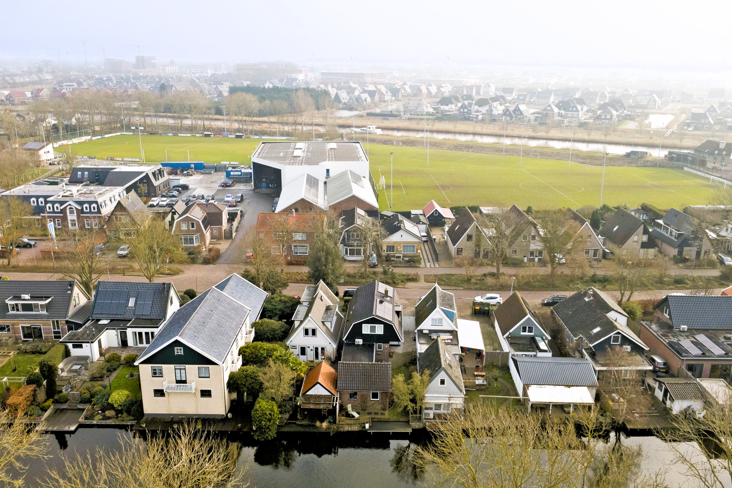 '$houseDetails->street_name'.' '.'$houseDetails->number'