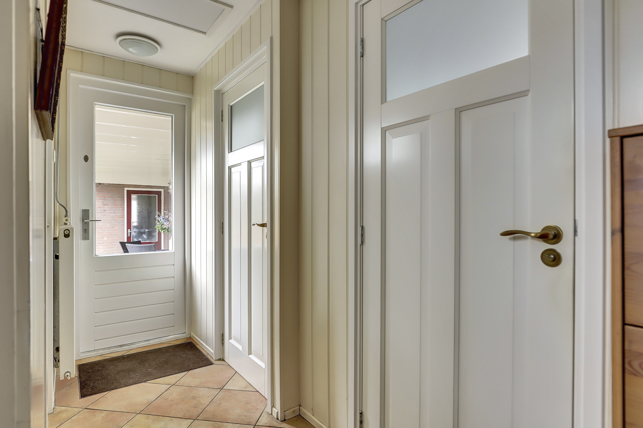 '$houseDetails->street_name'.' '.'$houseDetails->number'