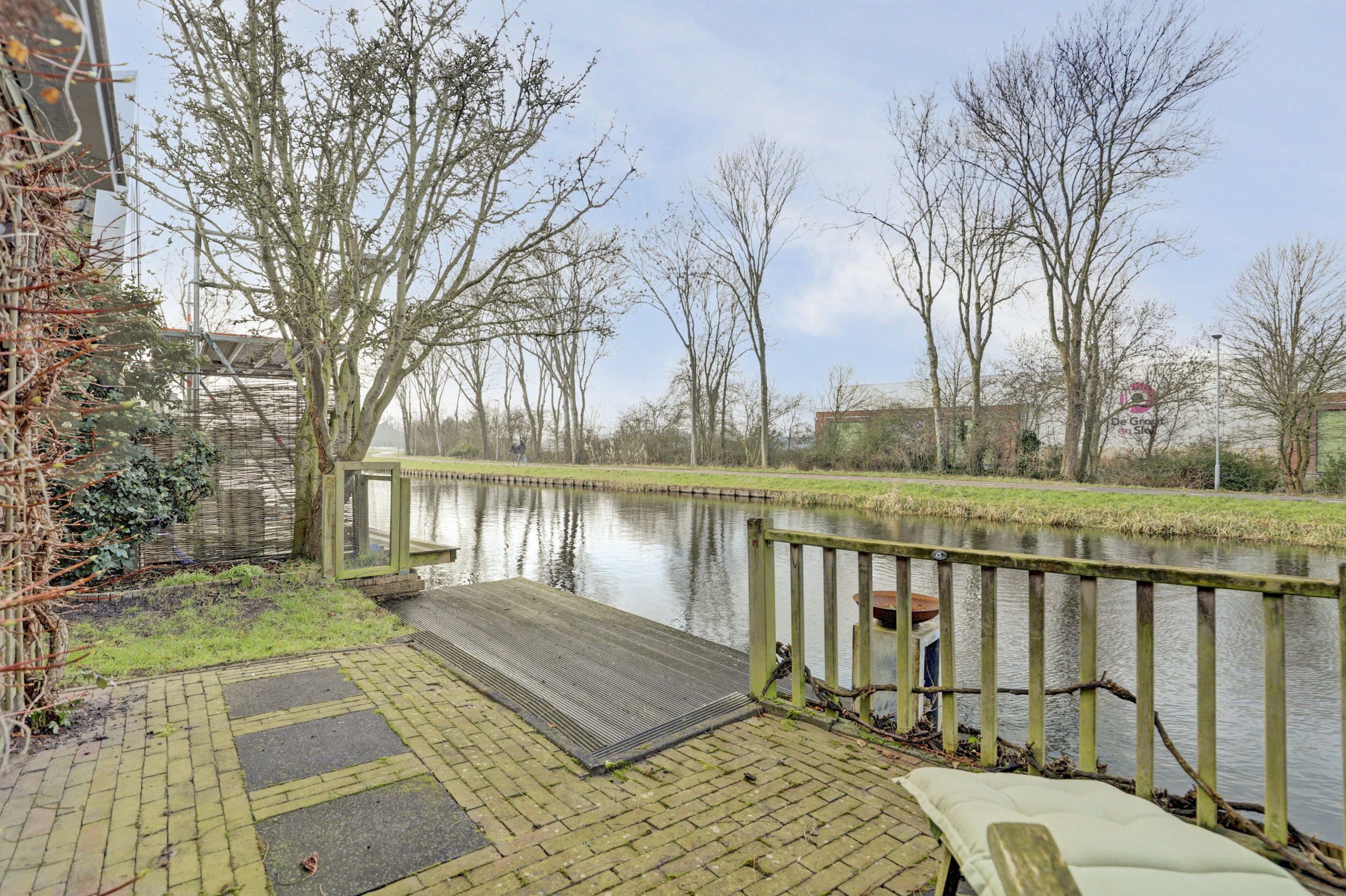 '$houseDetails->street_name'.' '.'$houseDetails->number'