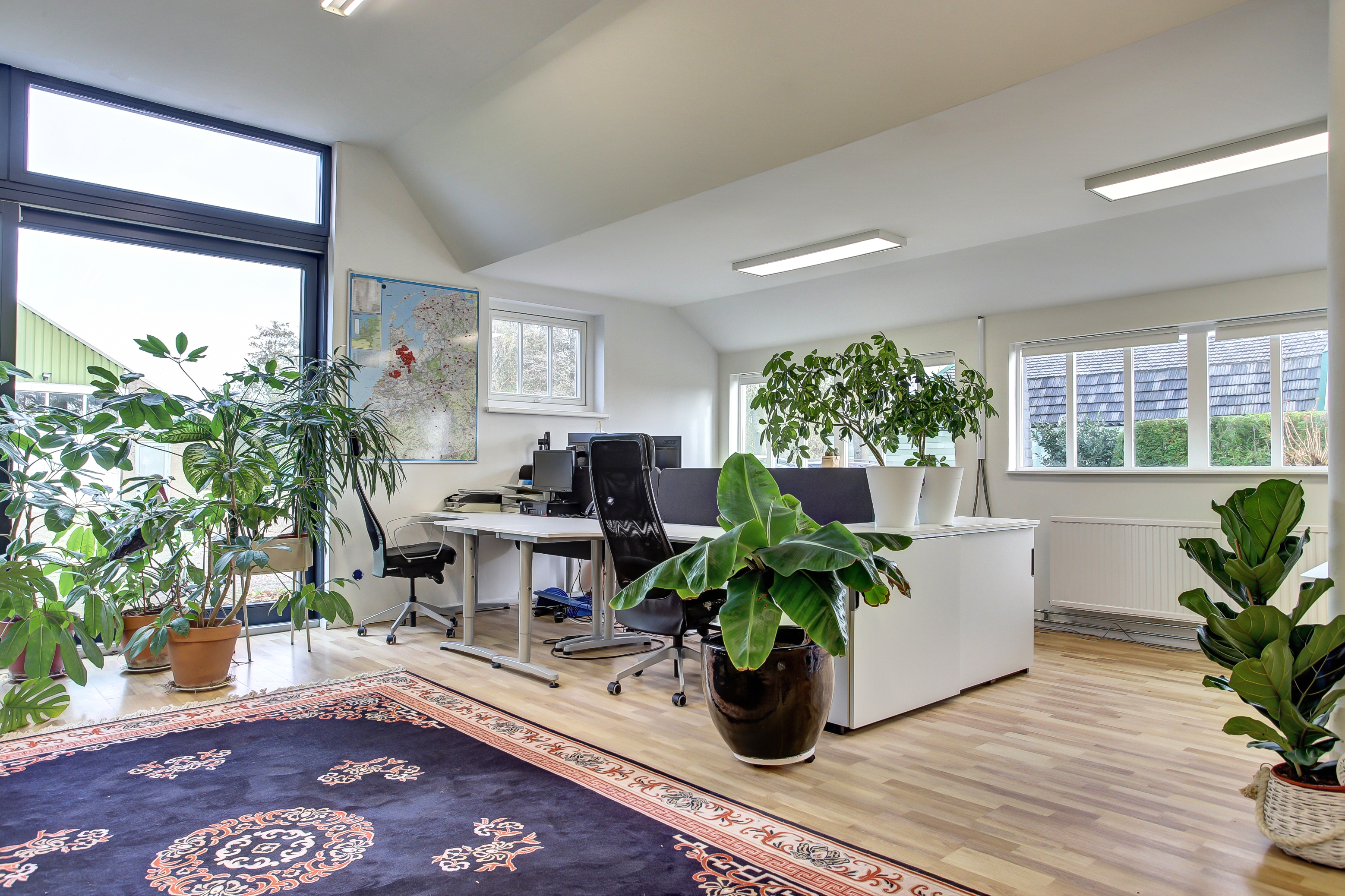 '$houseDetails->street_name'.' '.'$houseDetails->number'