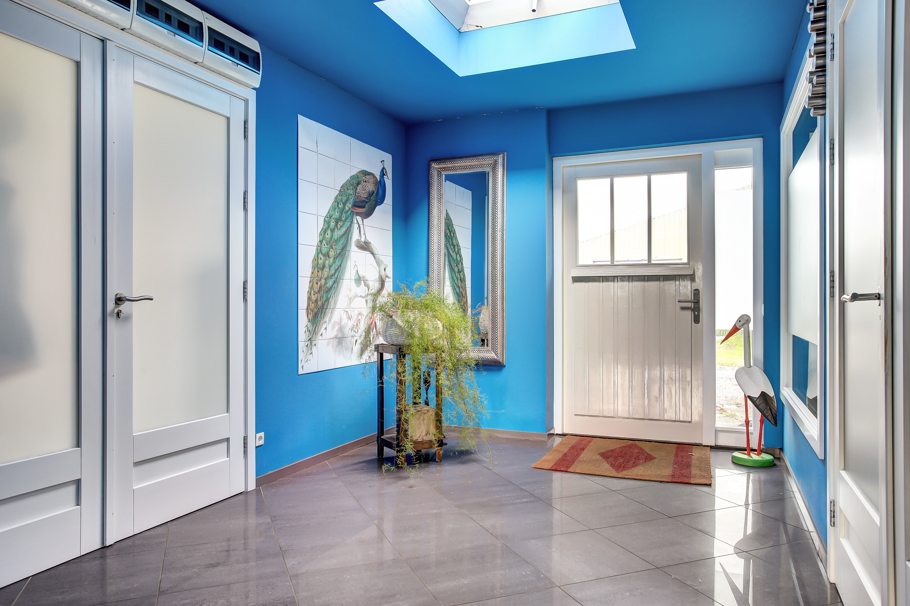 '$houseDetails->street_name'.' '.'$houseDetails->number'