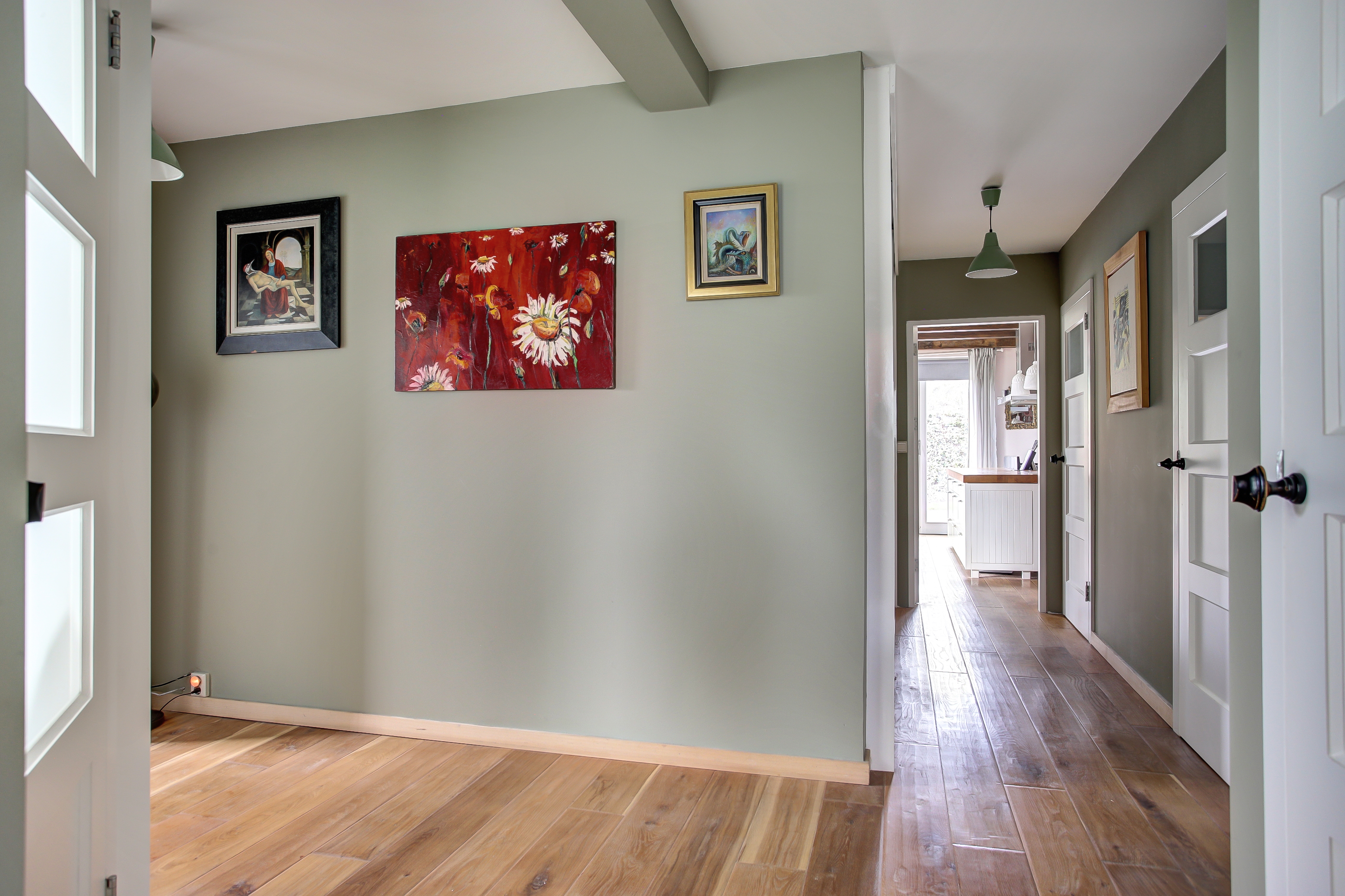 '$houseDetails->street_name'.' '.'$houseDetails->number'