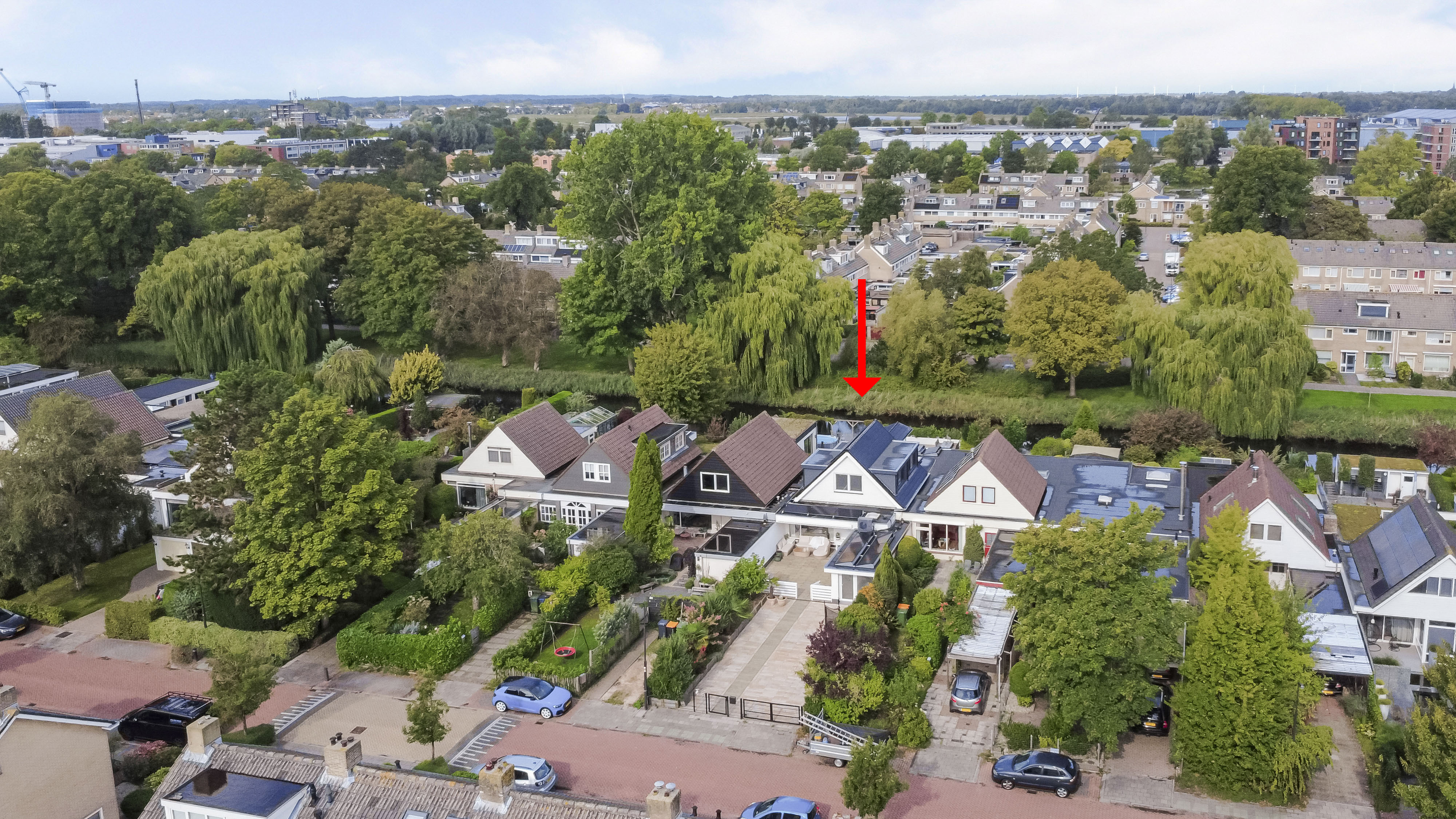 '$houseDetails->street_name'.' '.'$houseDetails->number'