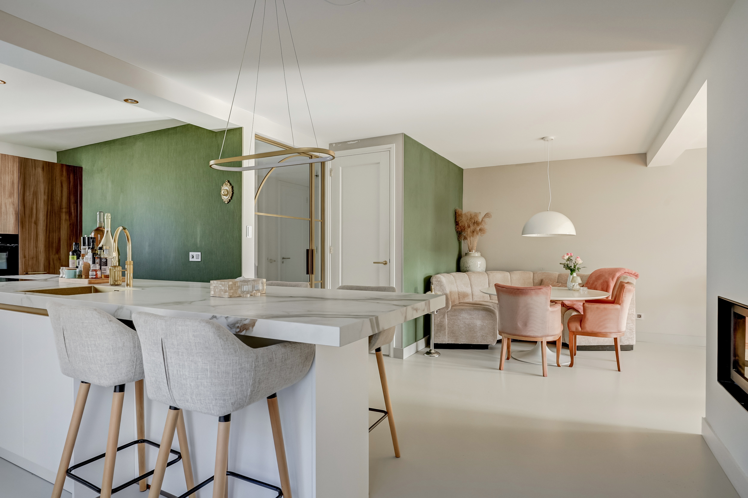 '$houseDetails->street_name'.' '.'$houseDetails->number'