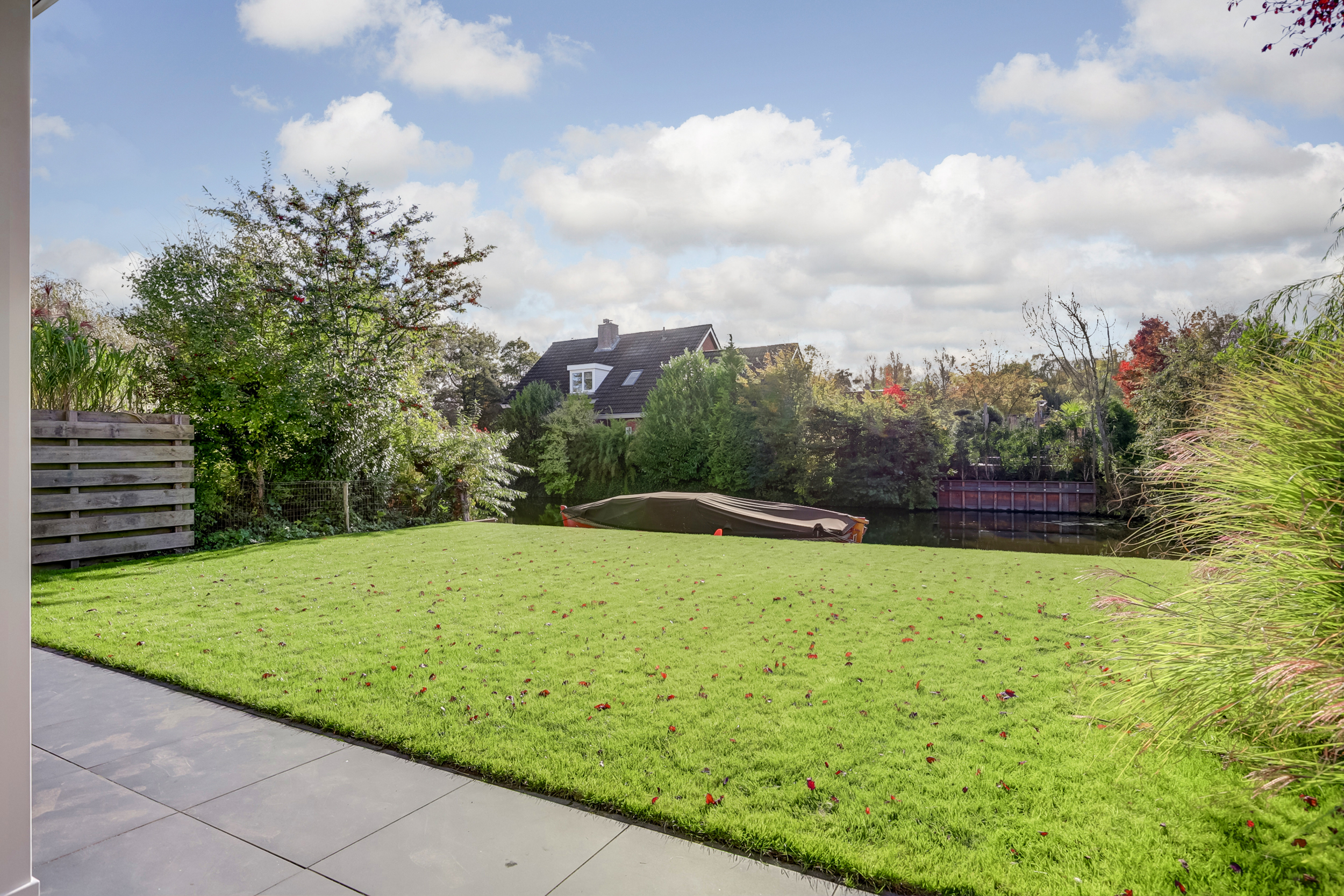 '$houseDetails->street_name'.' '.'$houseDetails->number'