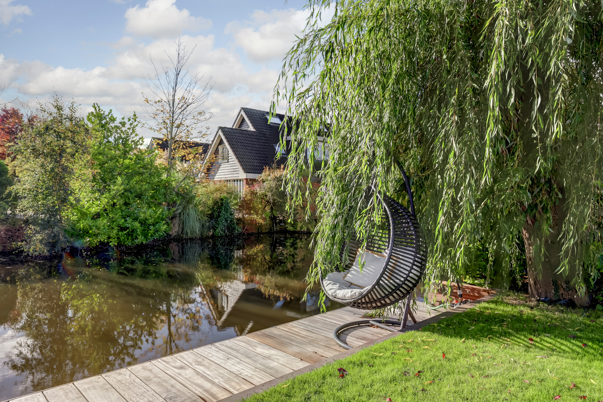 '$houseDetails->street_name'.' '.'$houseDetails->number'