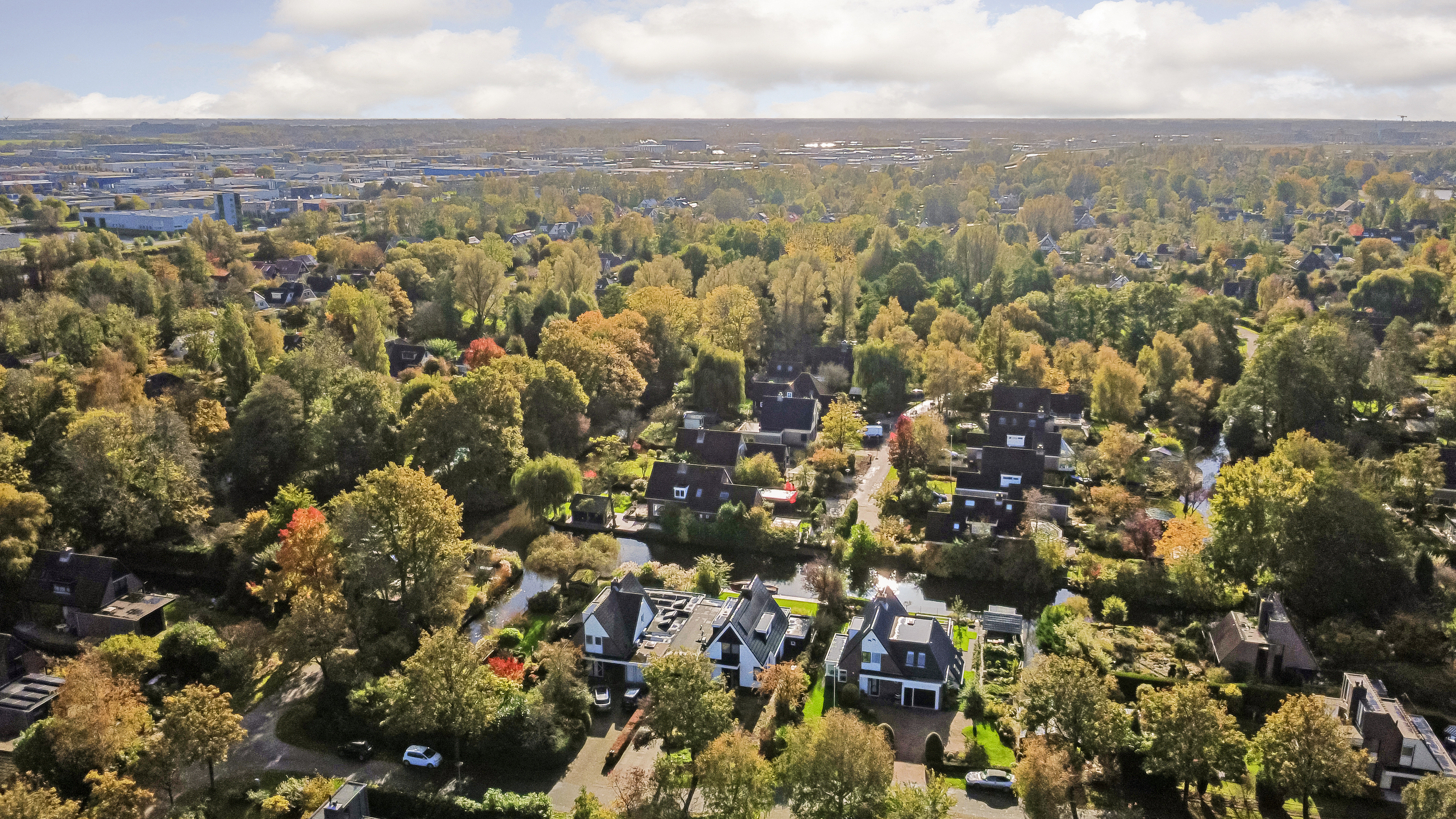 '$houseDetails->street_name'.' '.'$houseDetails->number'