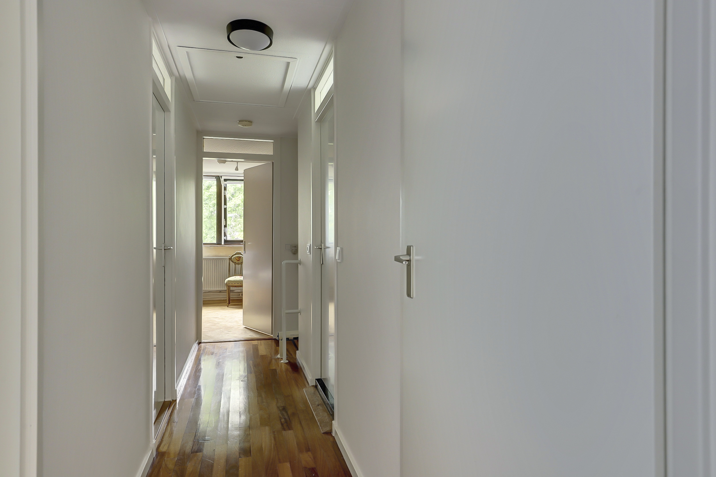 '$houseDetails->street_name'.' '.'$houseDetails->number'