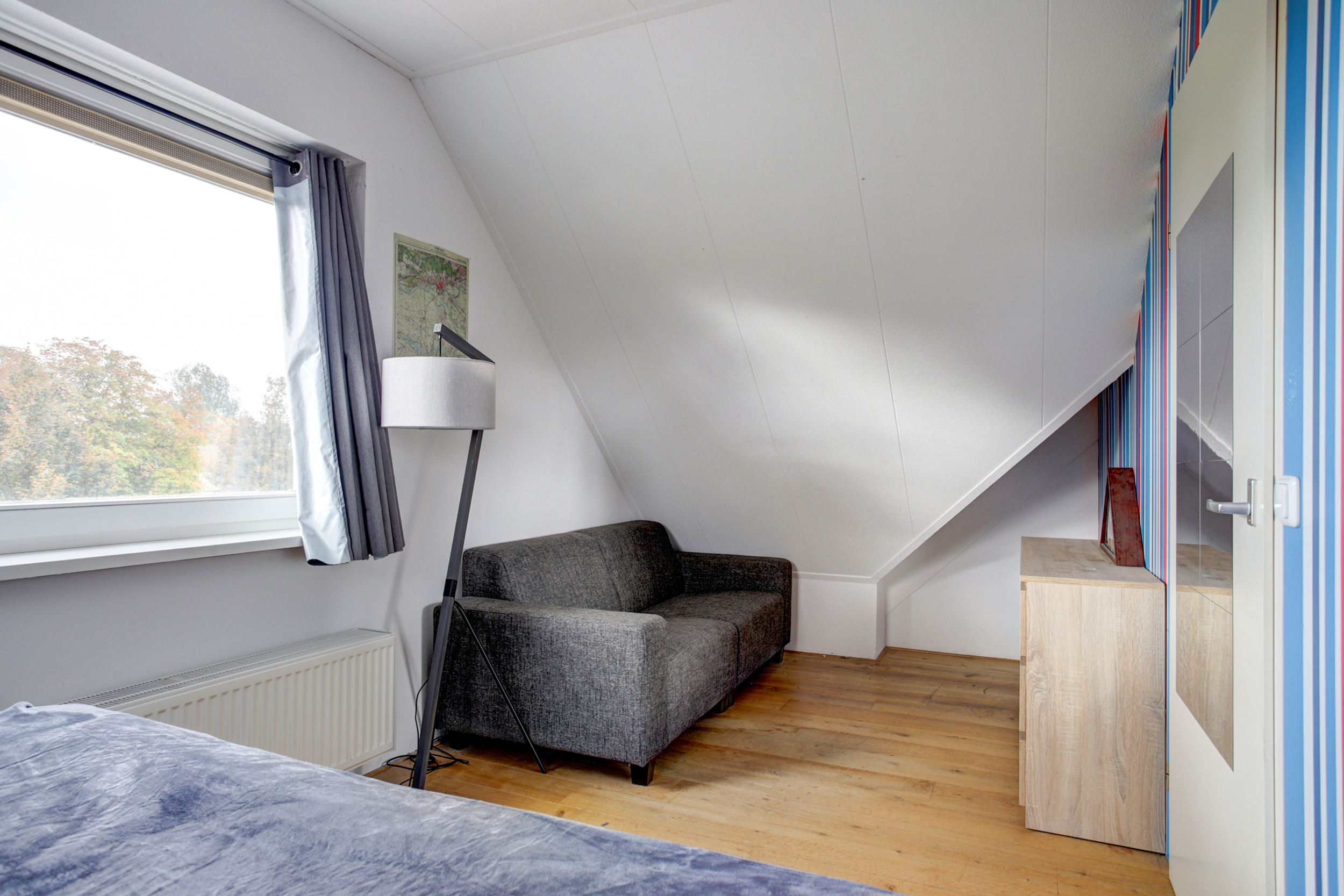 '$houseDetails->street_name'.' '.'$houseDetails->number'