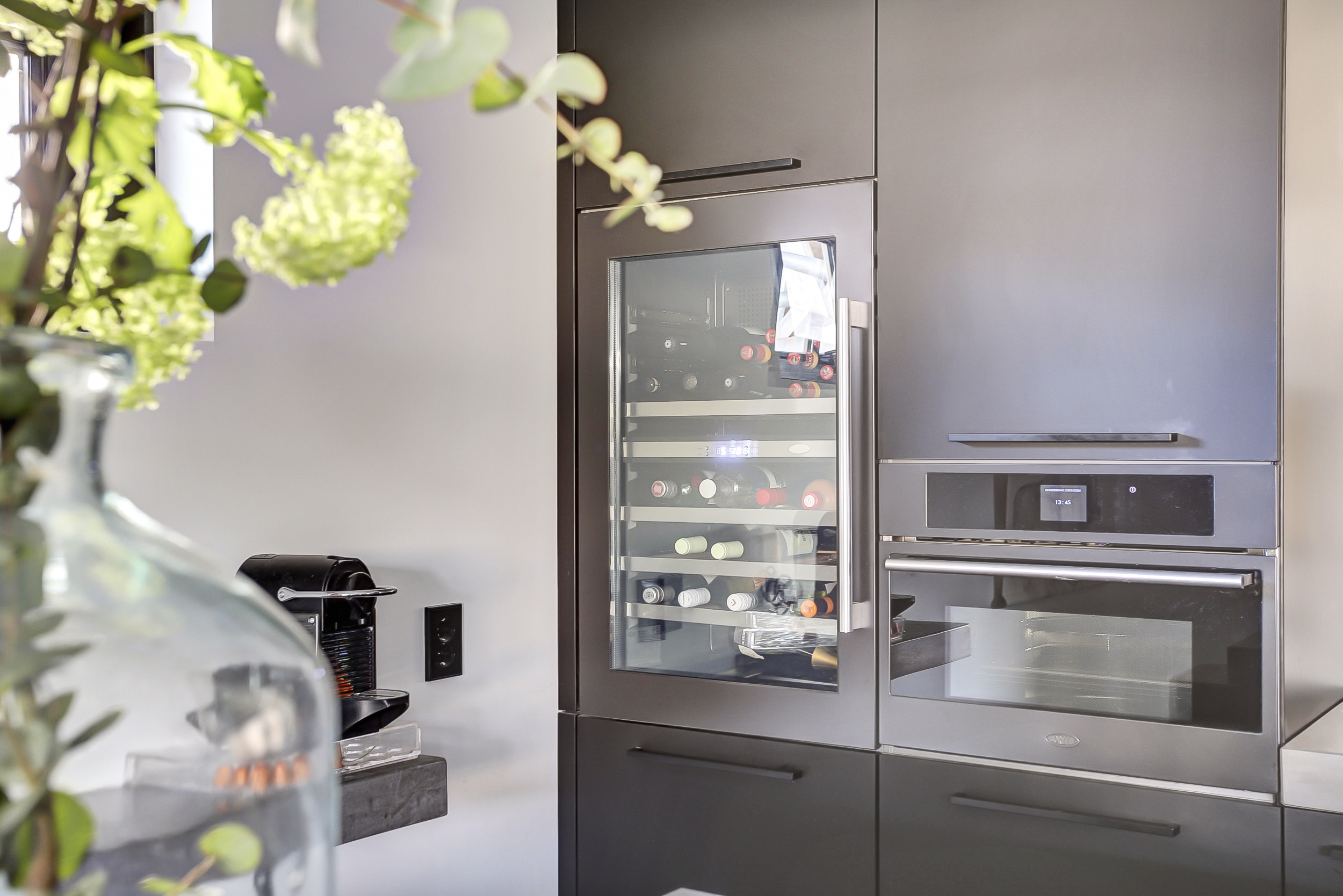 '$houseDetails->street_name'.' '.'$houseDetails->number'