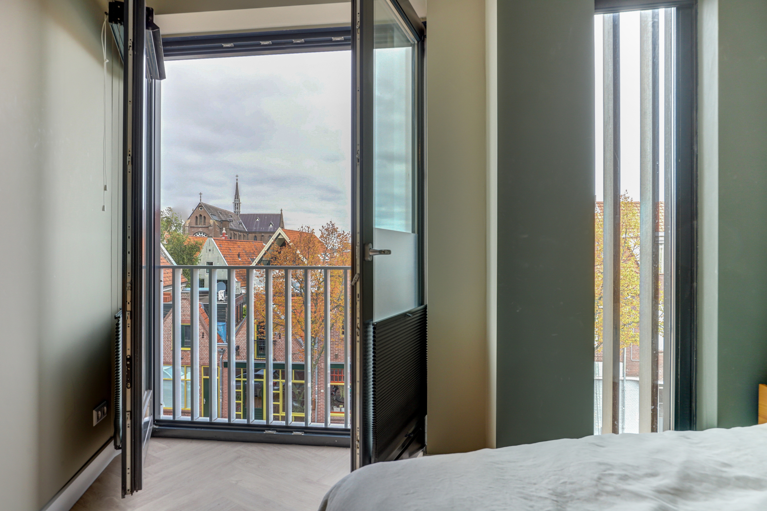 '$houseDetails->street_name'.' '.'$houseDetails->number'