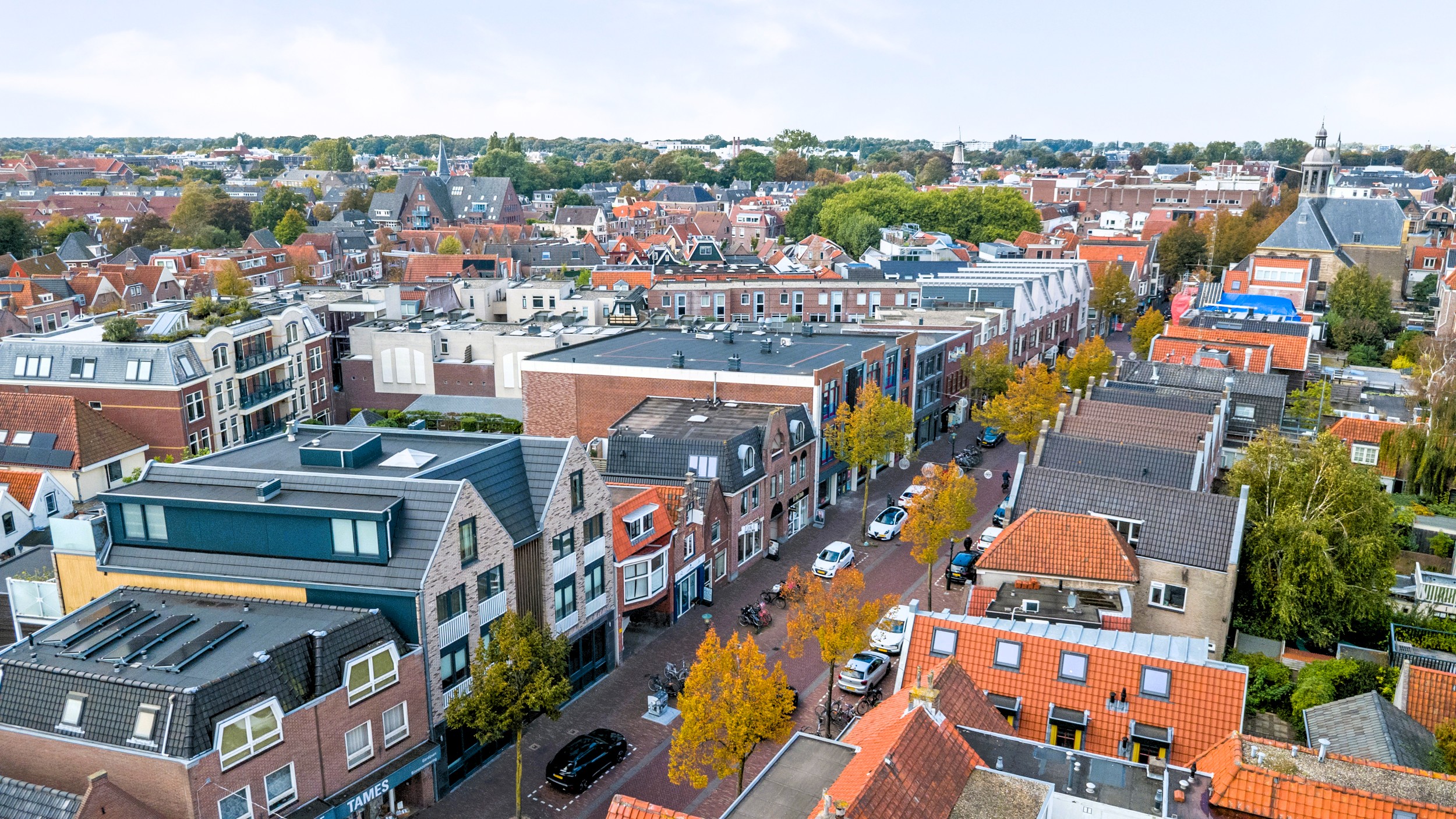 '$houseDetails->street_name'.' '.'$houseDetails->number'