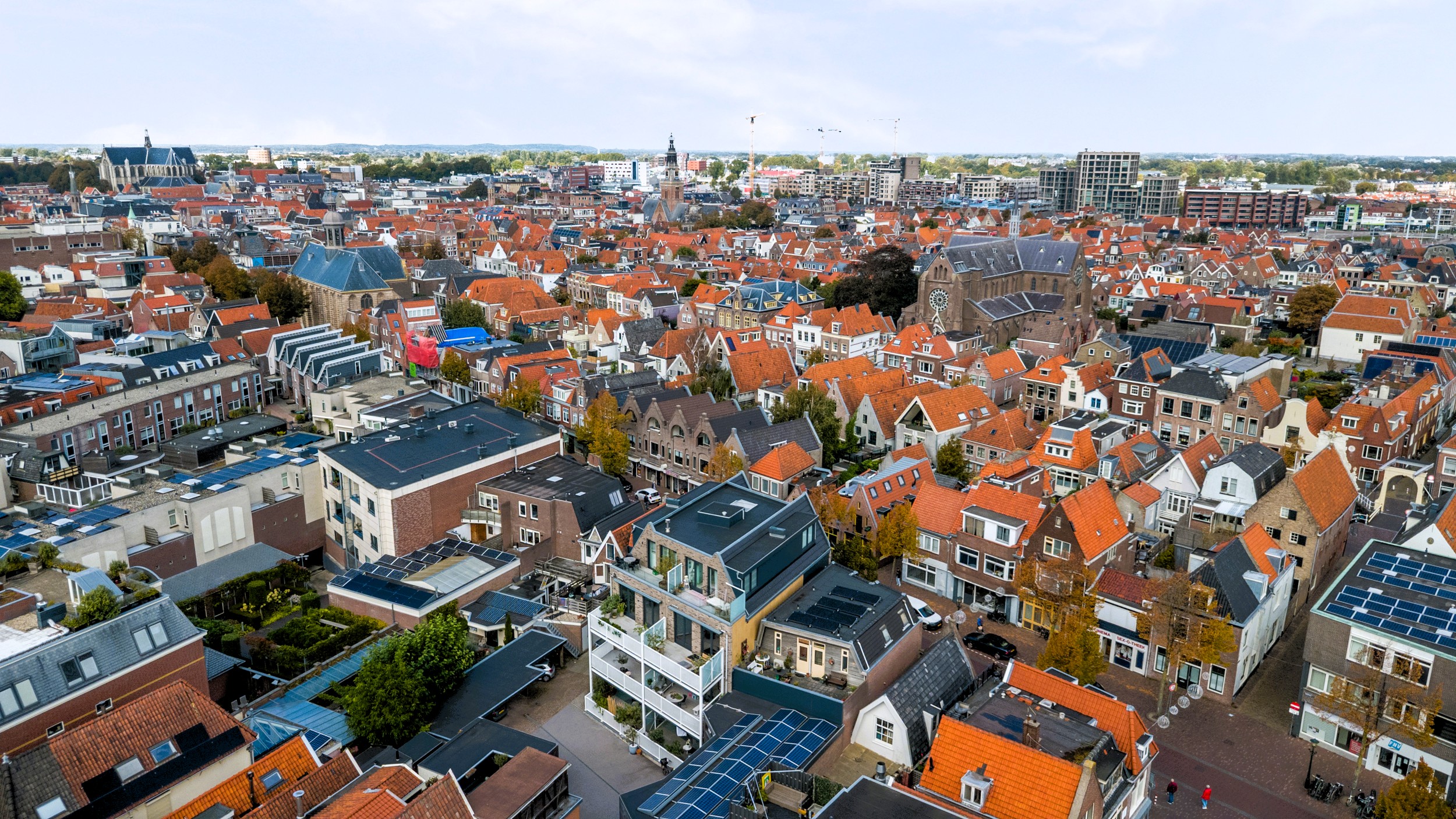 '$houseDetails->street_name'.' '.'$houseDetails->number'