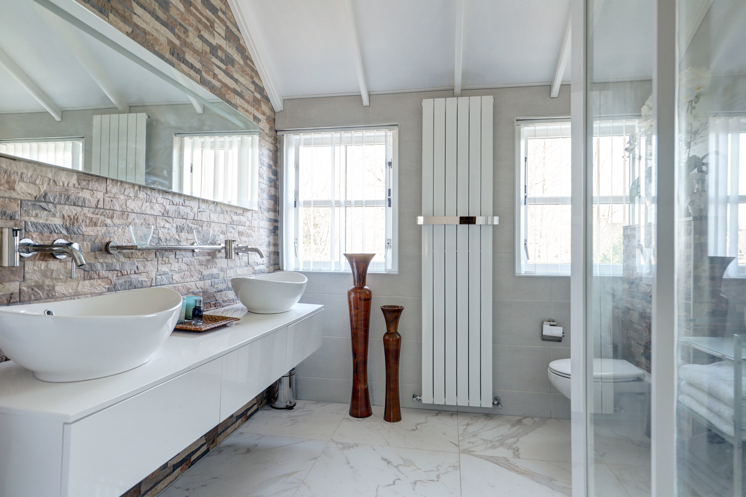 '$houseDetails->street_name'.' '.'$houseDetails->number'