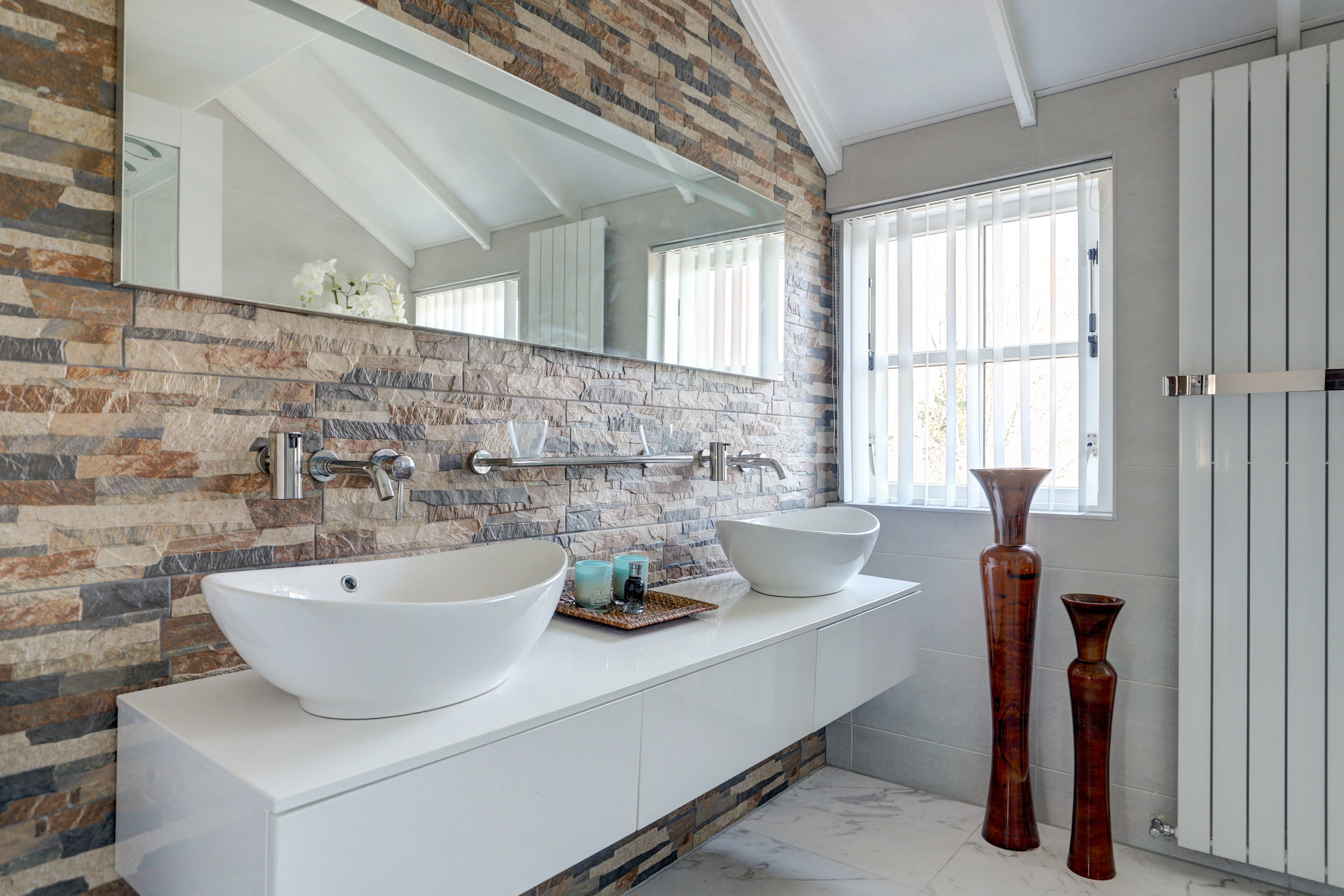 '$houseDetails->street_name'.' '.'$houseDetails->number'