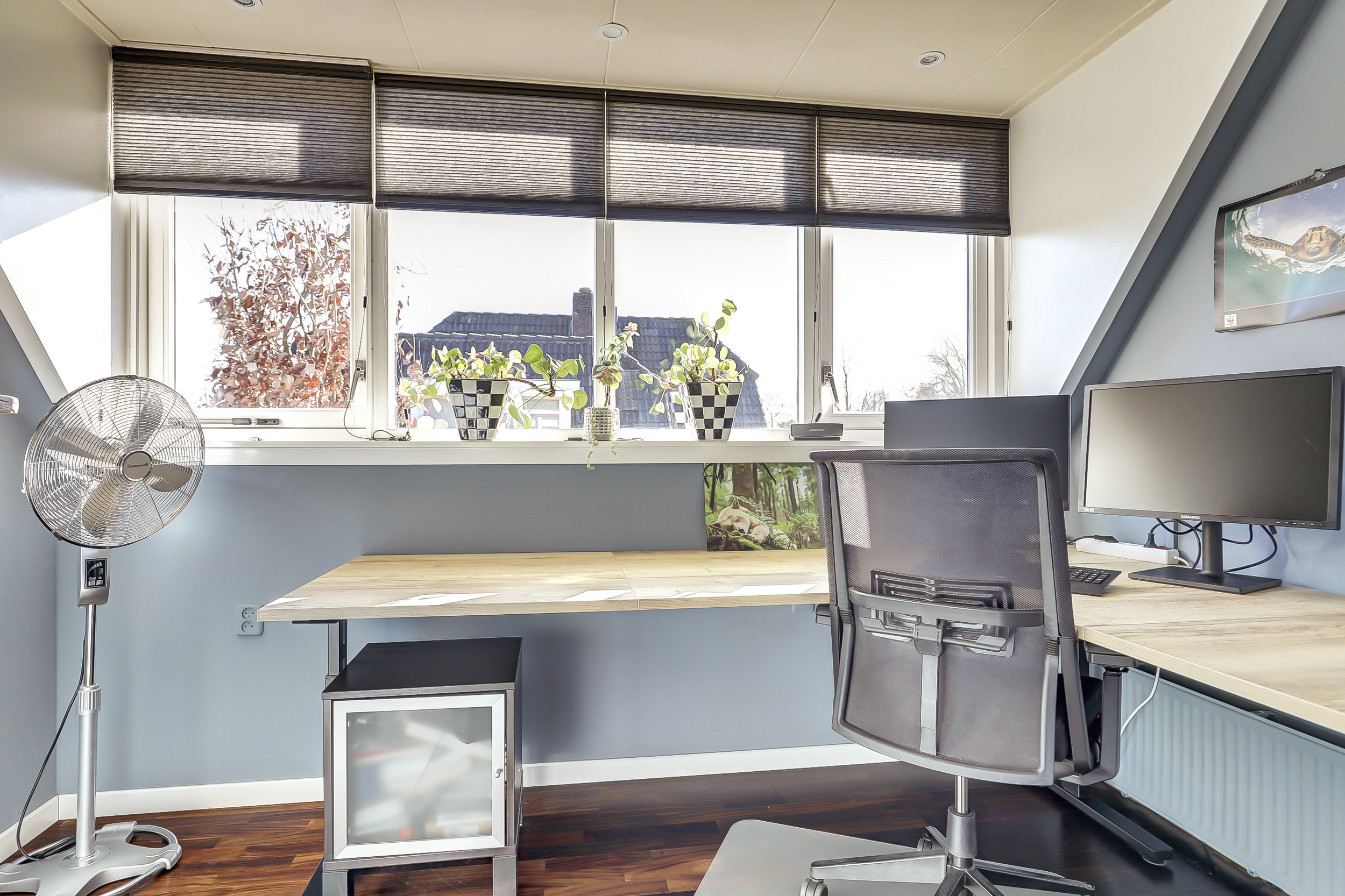 '$houseDetails->street_name'.' '.'$houseDetails->number'