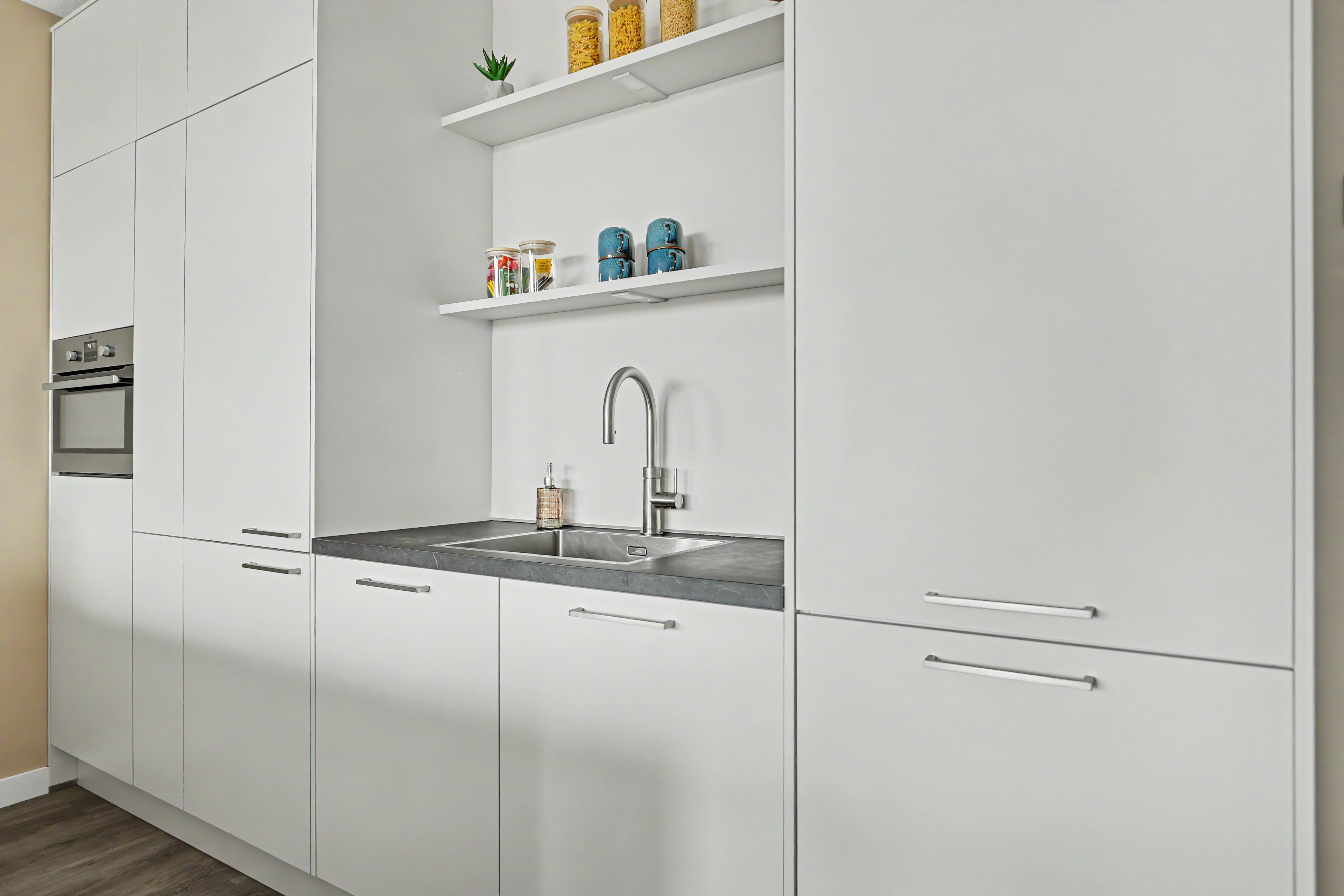 '$houseDetails->street_name'.' '.'$houseDetails->number'