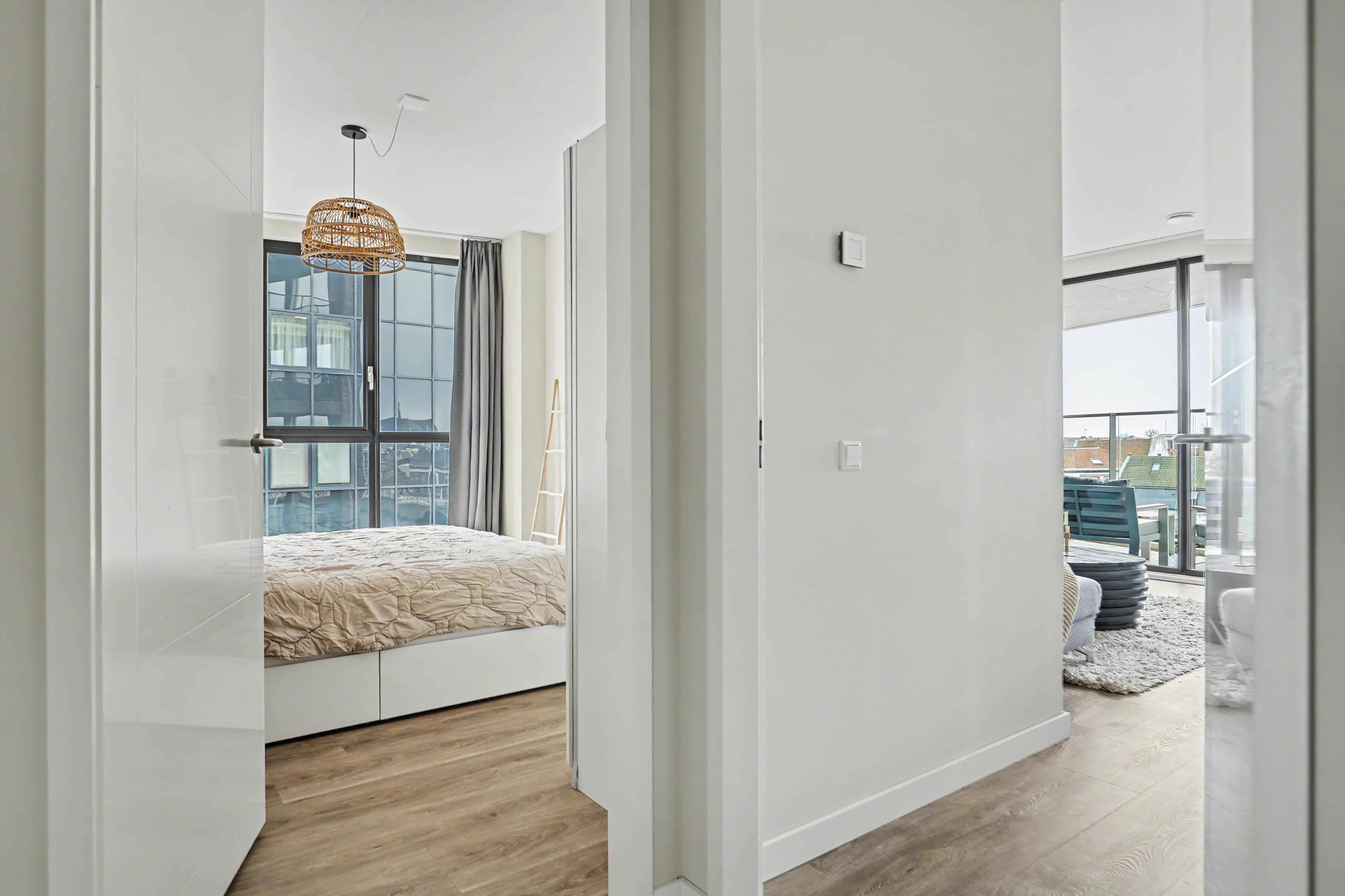 '$houseDetails->street_name'.' '.'$houseDetails->number'