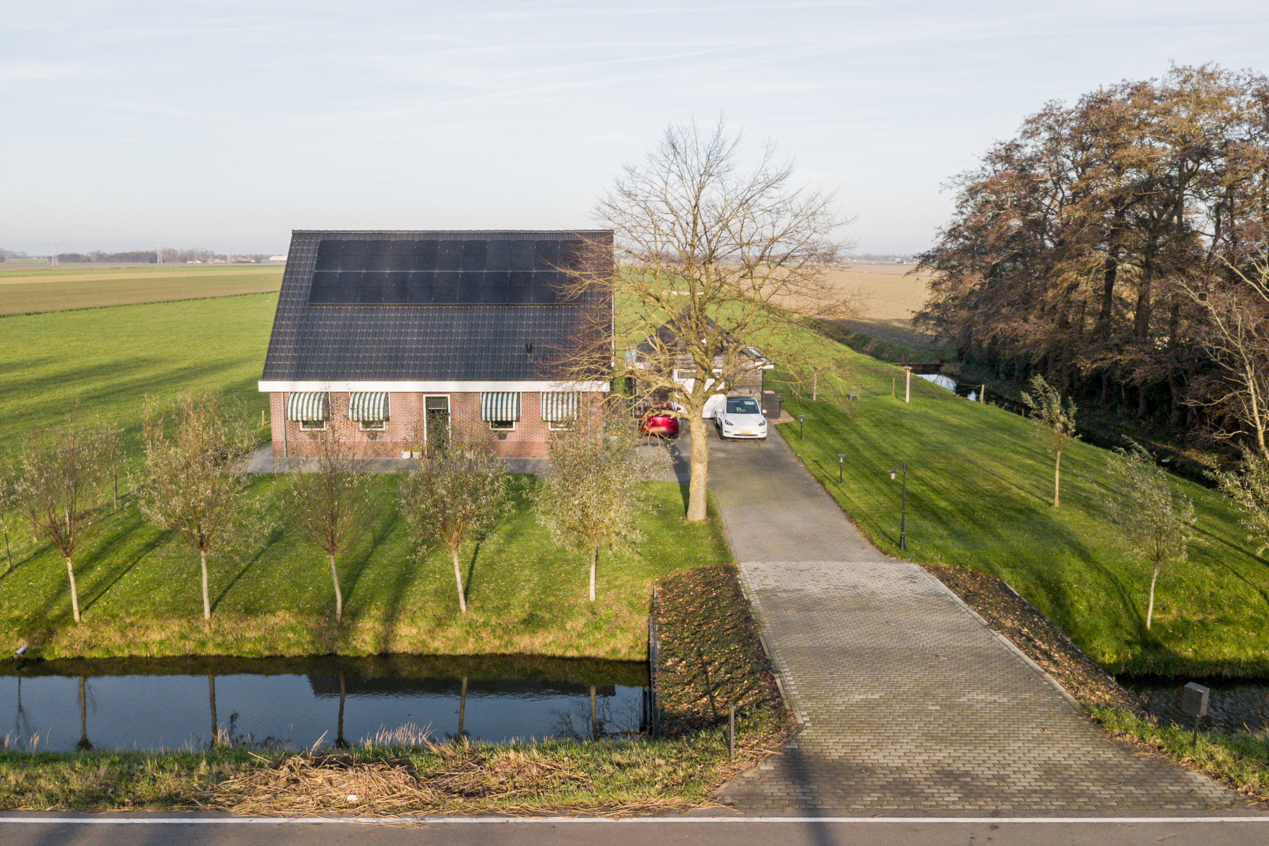 '$houseDetails->street_name'.' '.'$houseDetails->number'