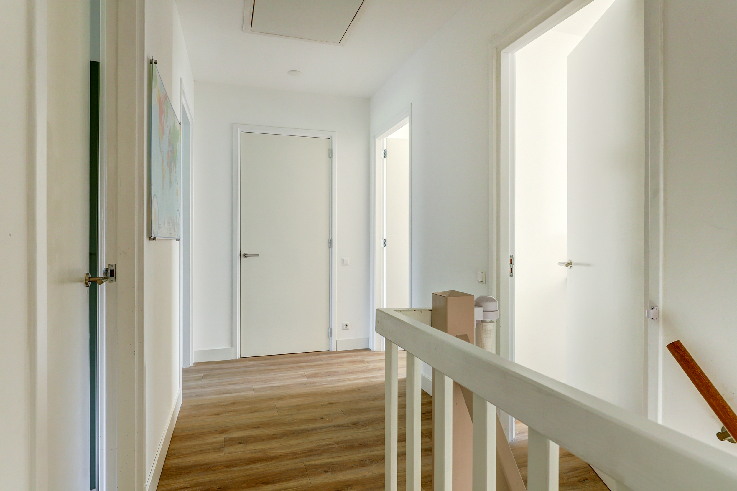 '$houseDetails->street_name'.' '.'$houseDetails->number'