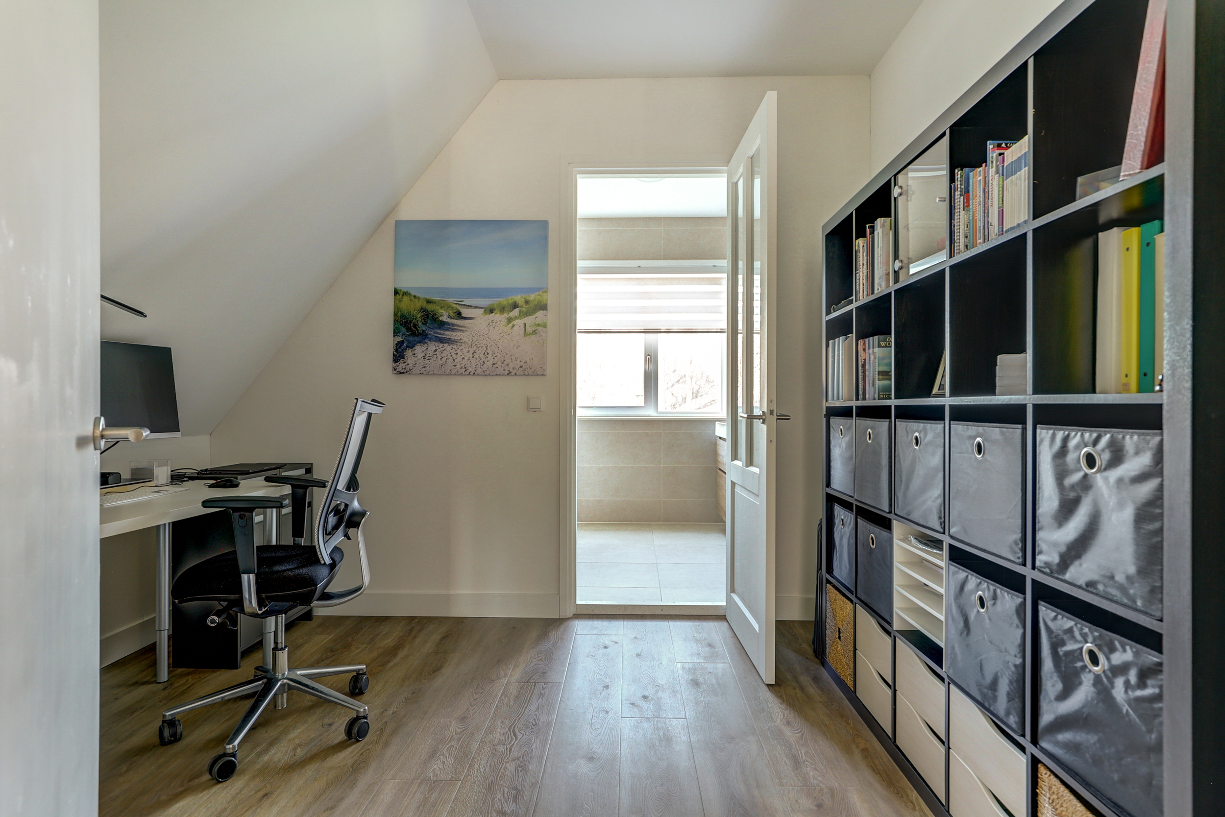 '$houseDetails->street_name'.' '.'$houseDetails->number'