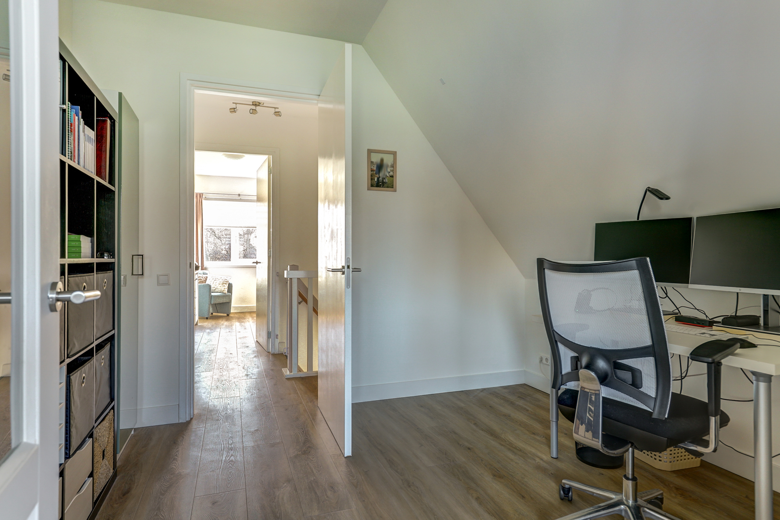 '$houseDetails->street_name'.' '.'$houseDetails->number'