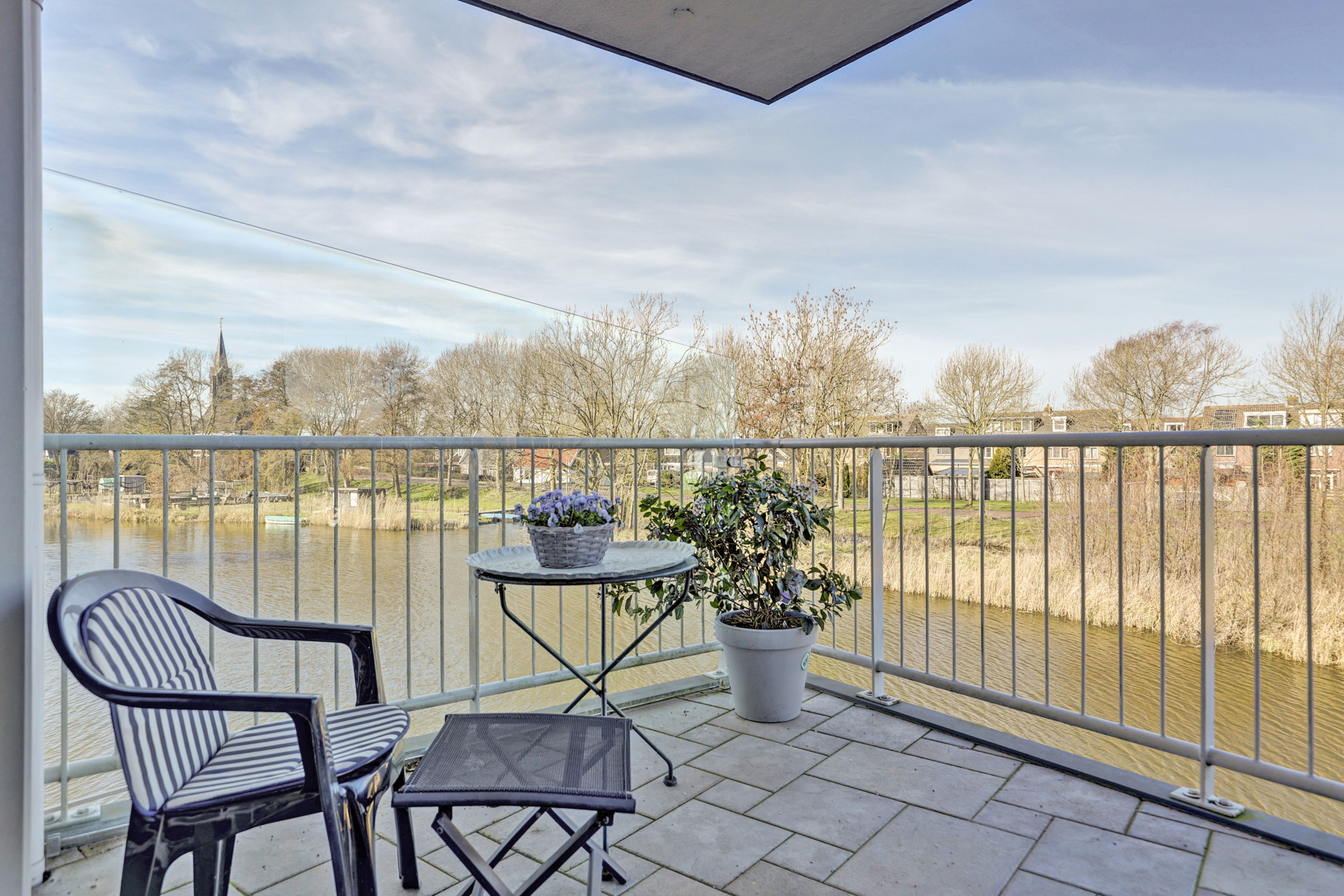 '$houseDetails->street_name'.' '.'$houseDetails->number'