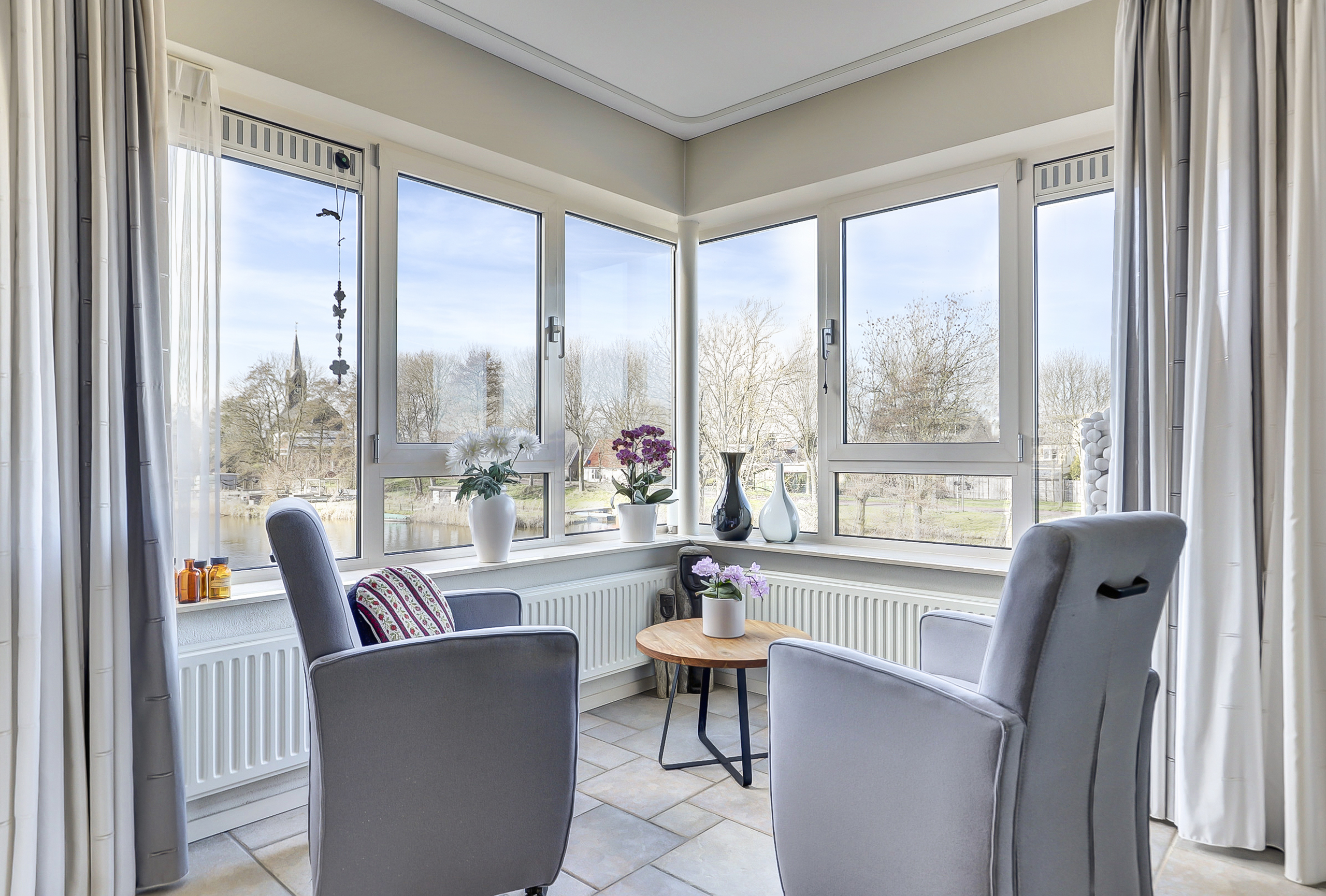 '$houseDetails->street_name'.' '.'$houseDetails->number'