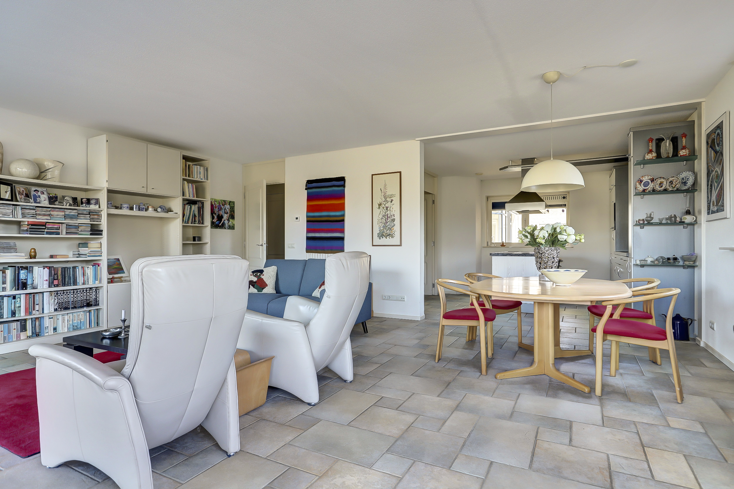 '$houseDetails->street_name'.' '.'$houseDetails->number'