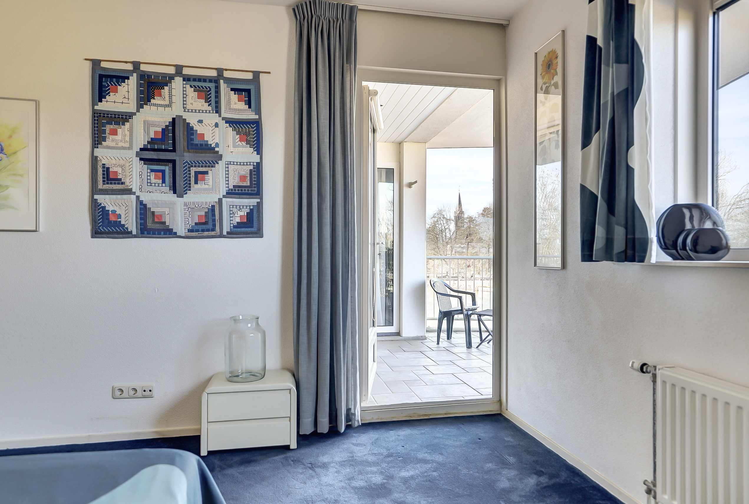 '$houseDetails->street_name'.' '.'$houseDetails->number'