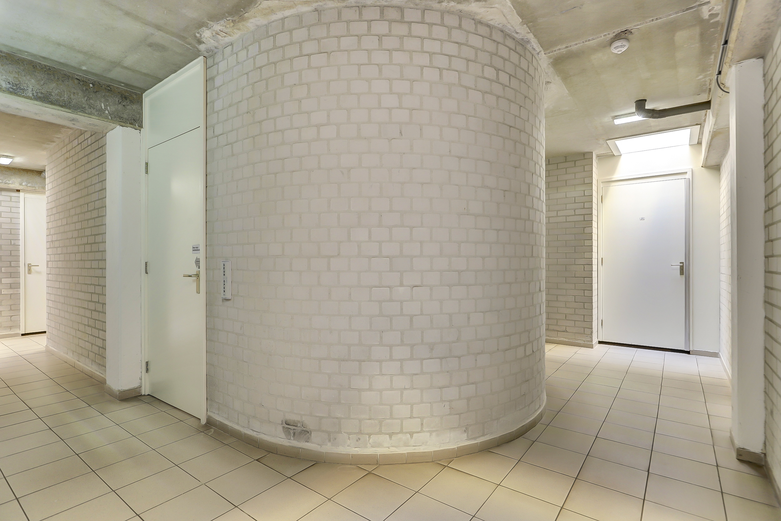 '$houseDetails->street_name'.' '.'$houseDetails->number'