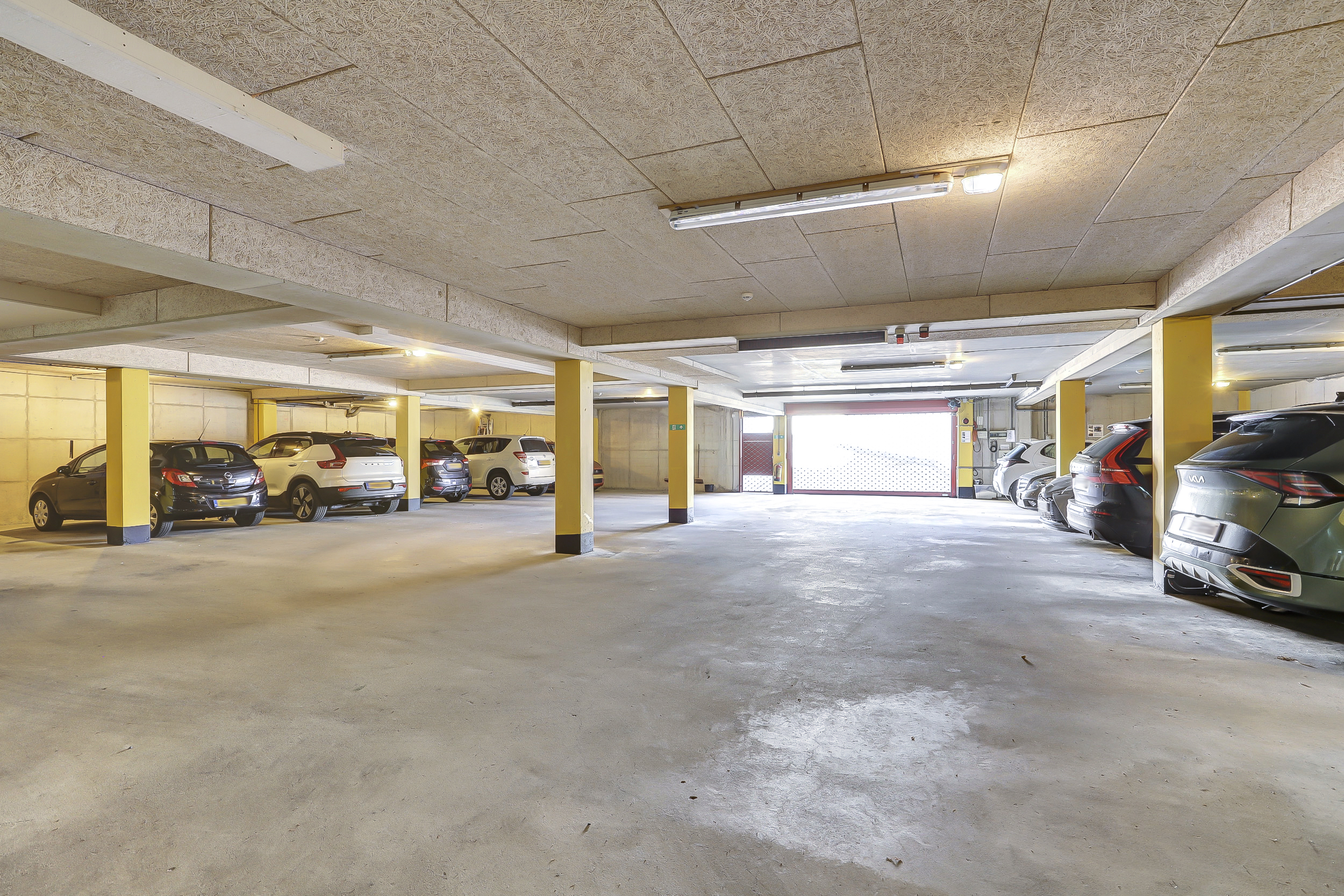 '$houseDetails->street_name'.' '.'$houseDetails->number'