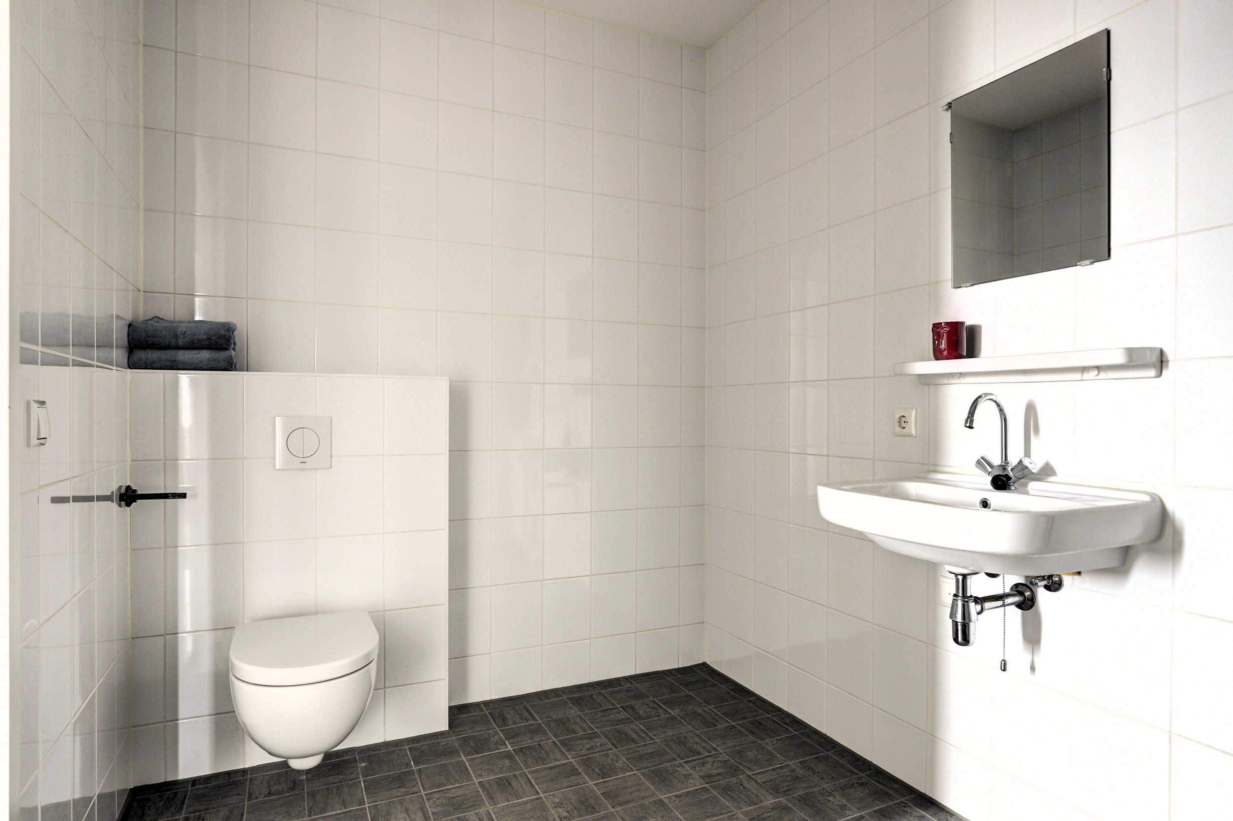 '$houseDetails->street_name'.' '.'$houseDetails->number'