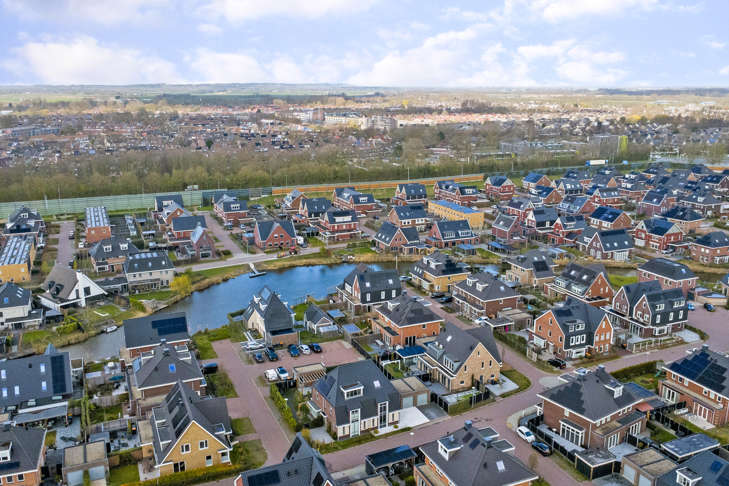 '$houseDetails->street_name'.' '.'$houseDetails->number'