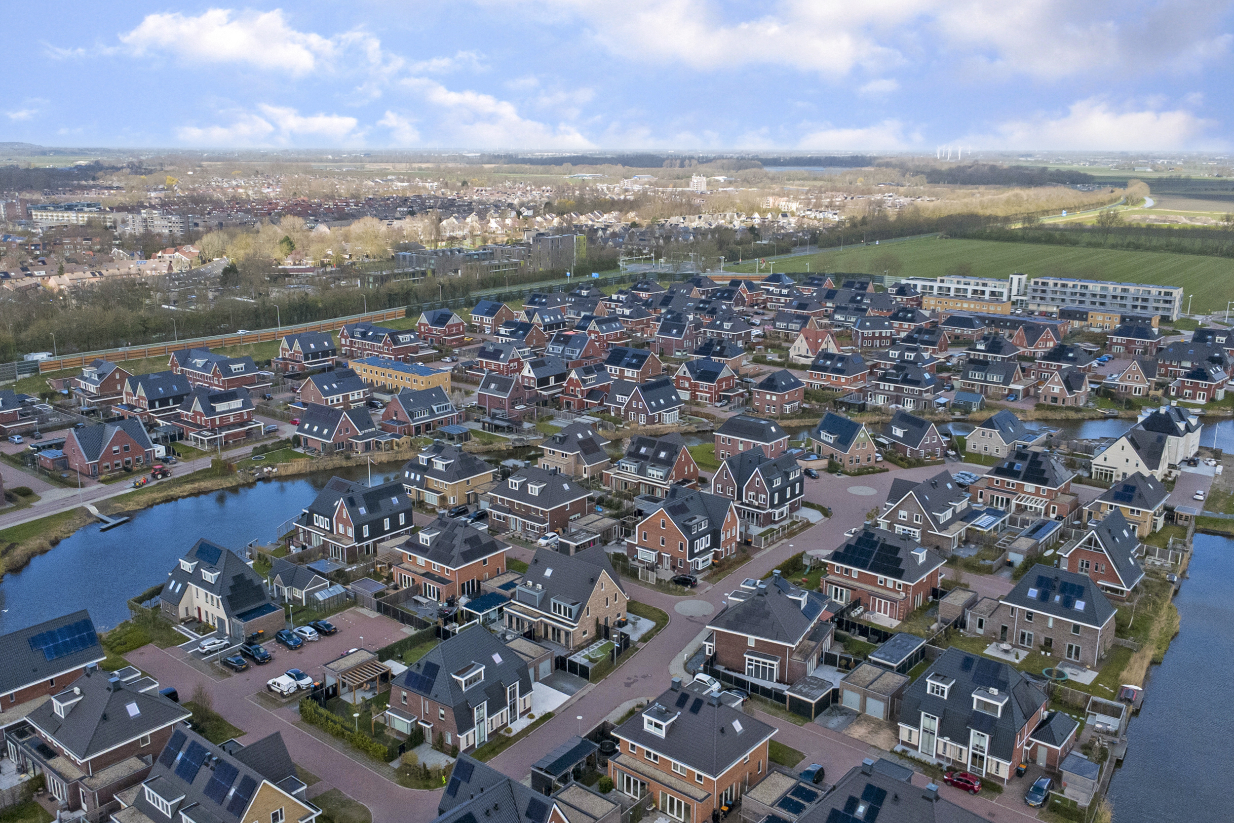 '$houseDetails->street_name'.' '.'$houseDetails->number'