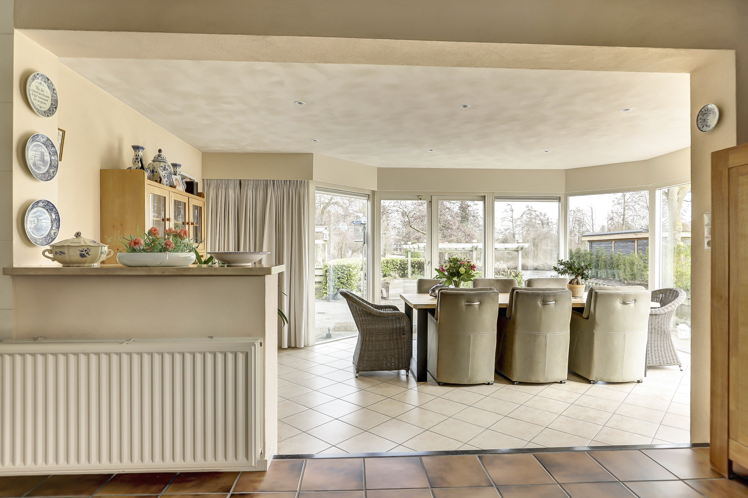 '$houseDetails->street_name'.' '.'$houseDetails->number'