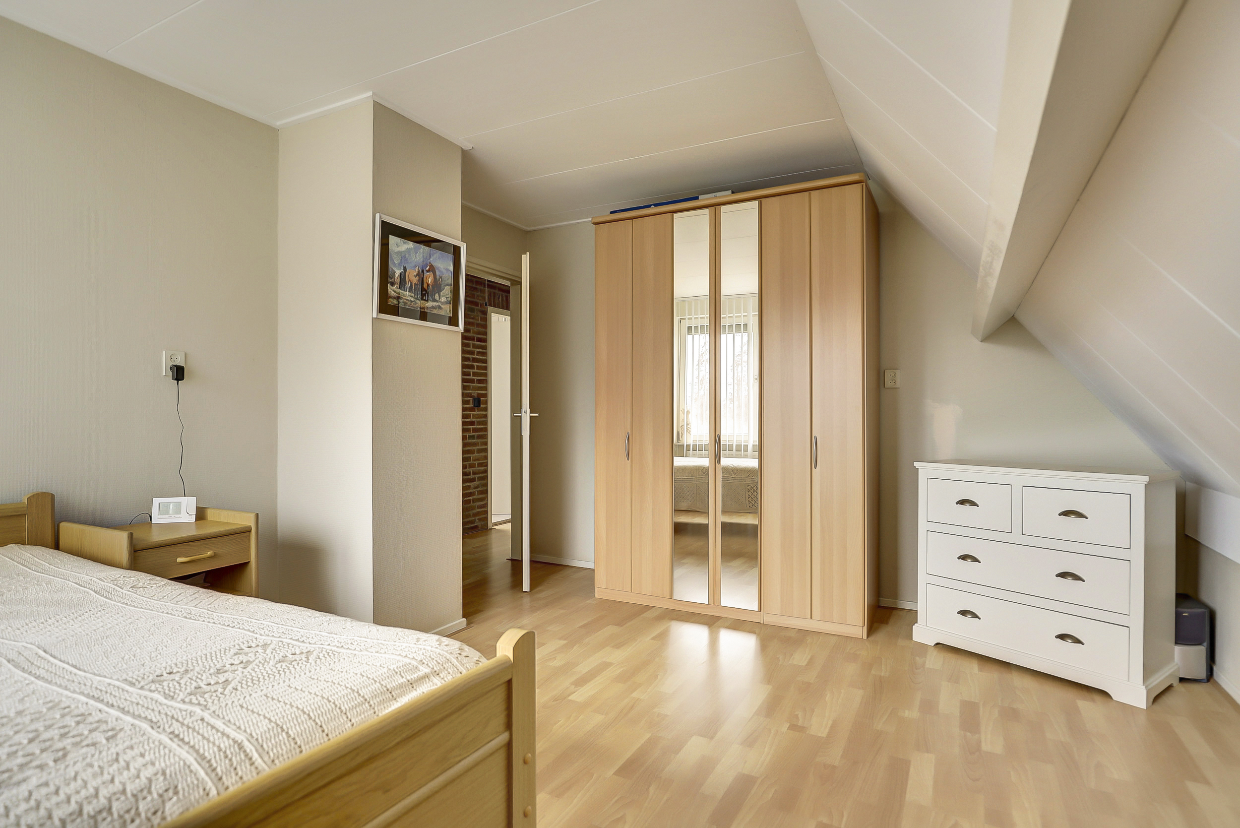 '$houseDetails->street_name'.' '.'$houseDetails->number'