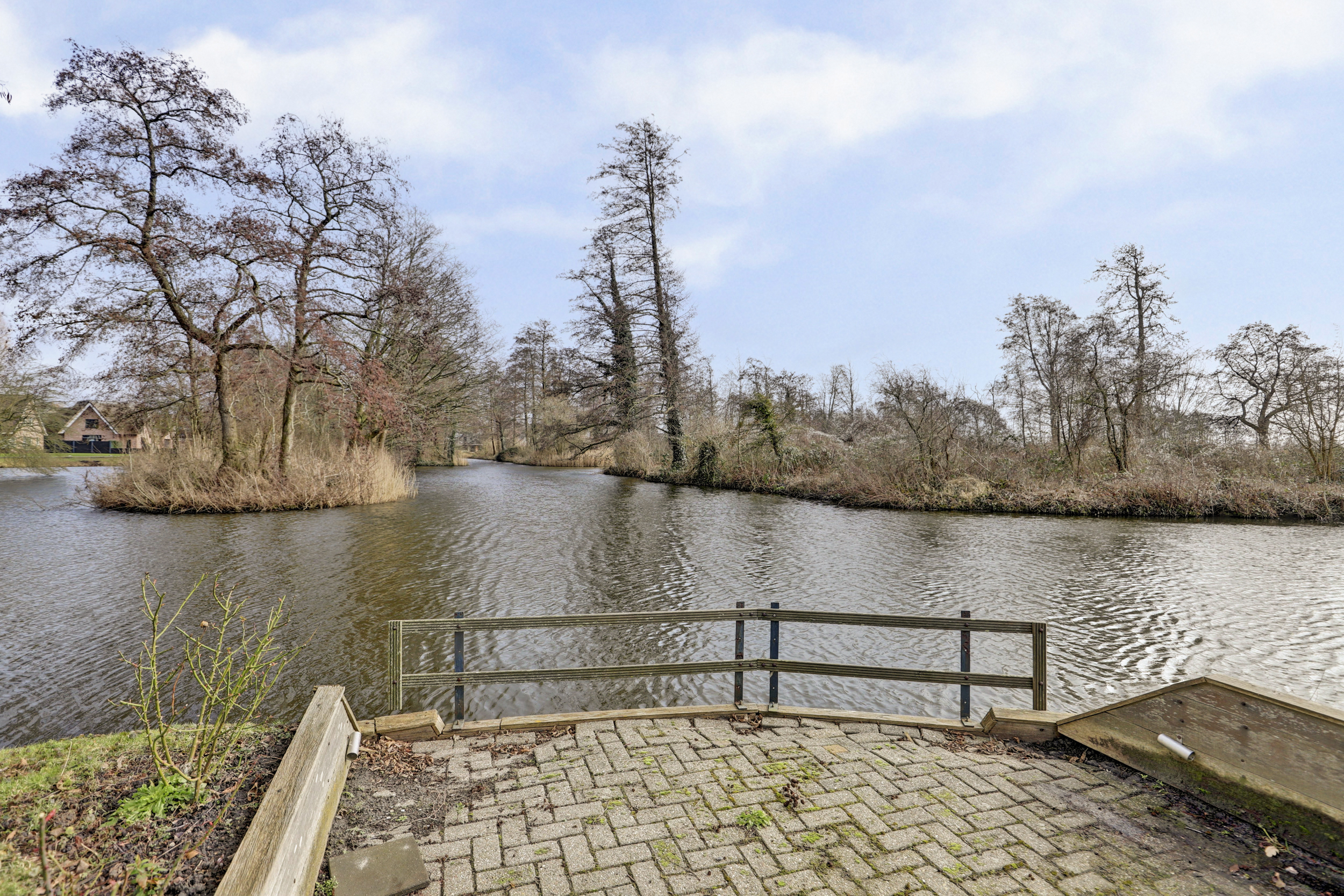 '$houseDetails->street_name'.' '.'$houseDetails->number'