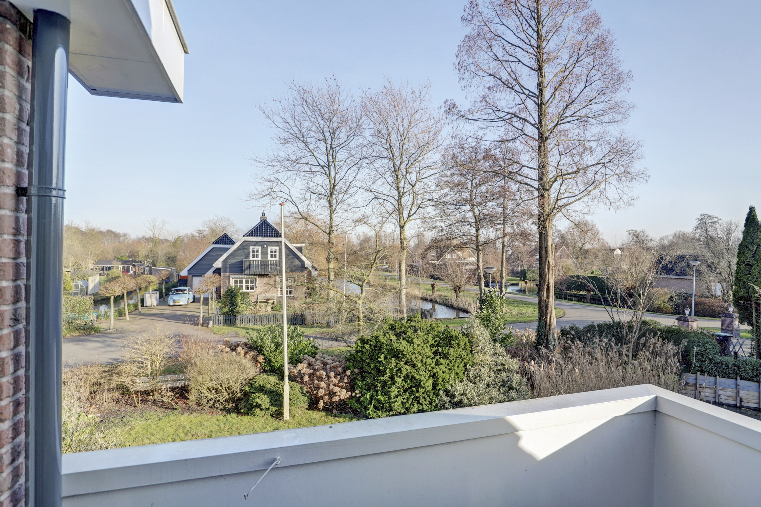 '$houseDetails->street_name'.' '.'$houseDetails->number'