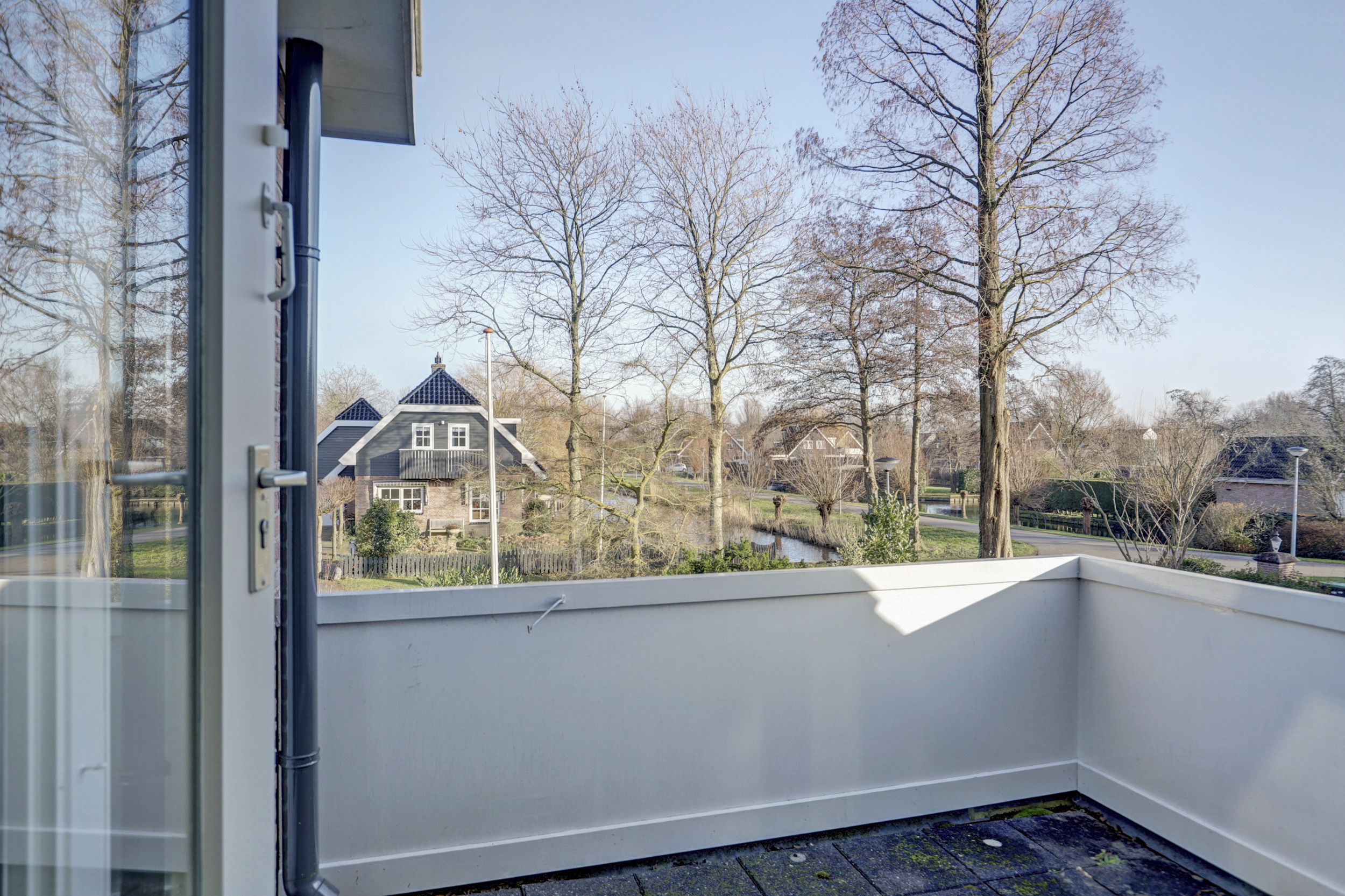 '$houseDetails->street_name'.' '.'$houseDetails->number'