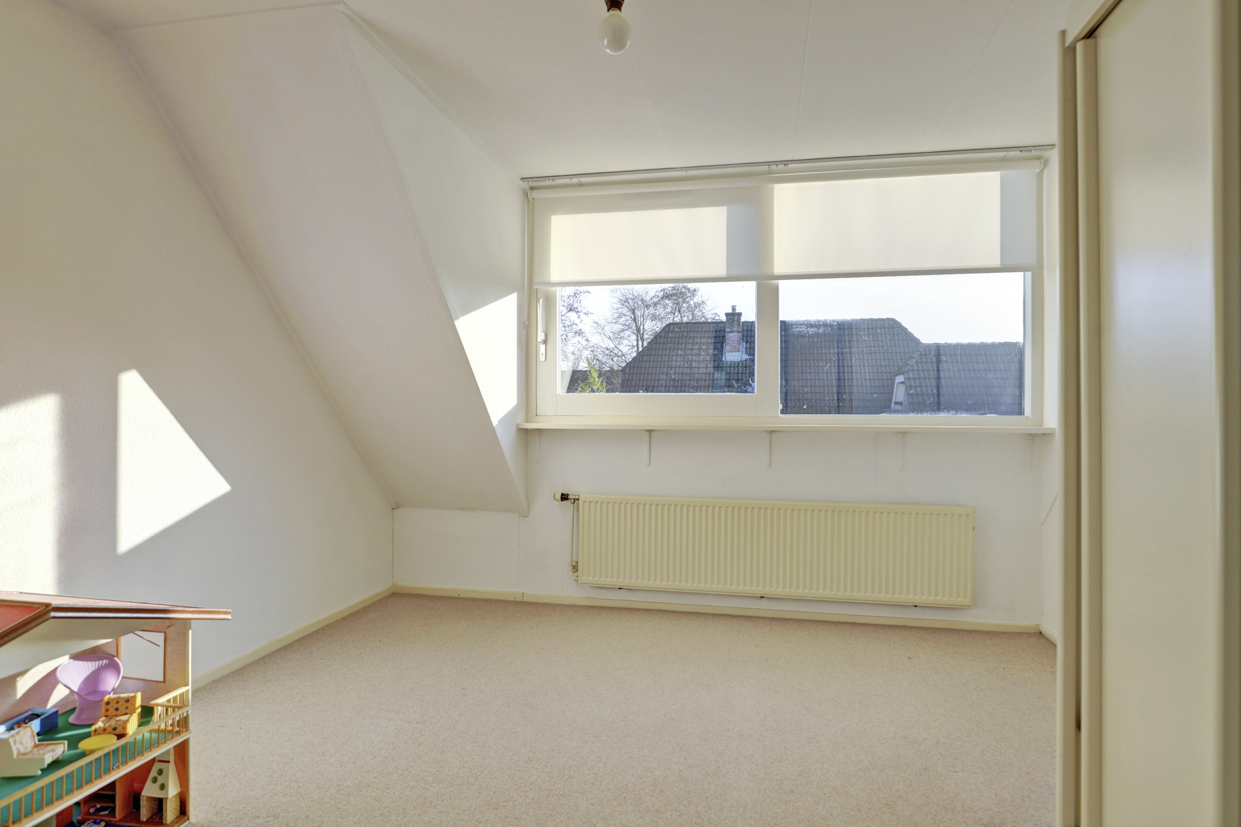 '$houseDetails->street_name'.' '.'$houseDetails->number'