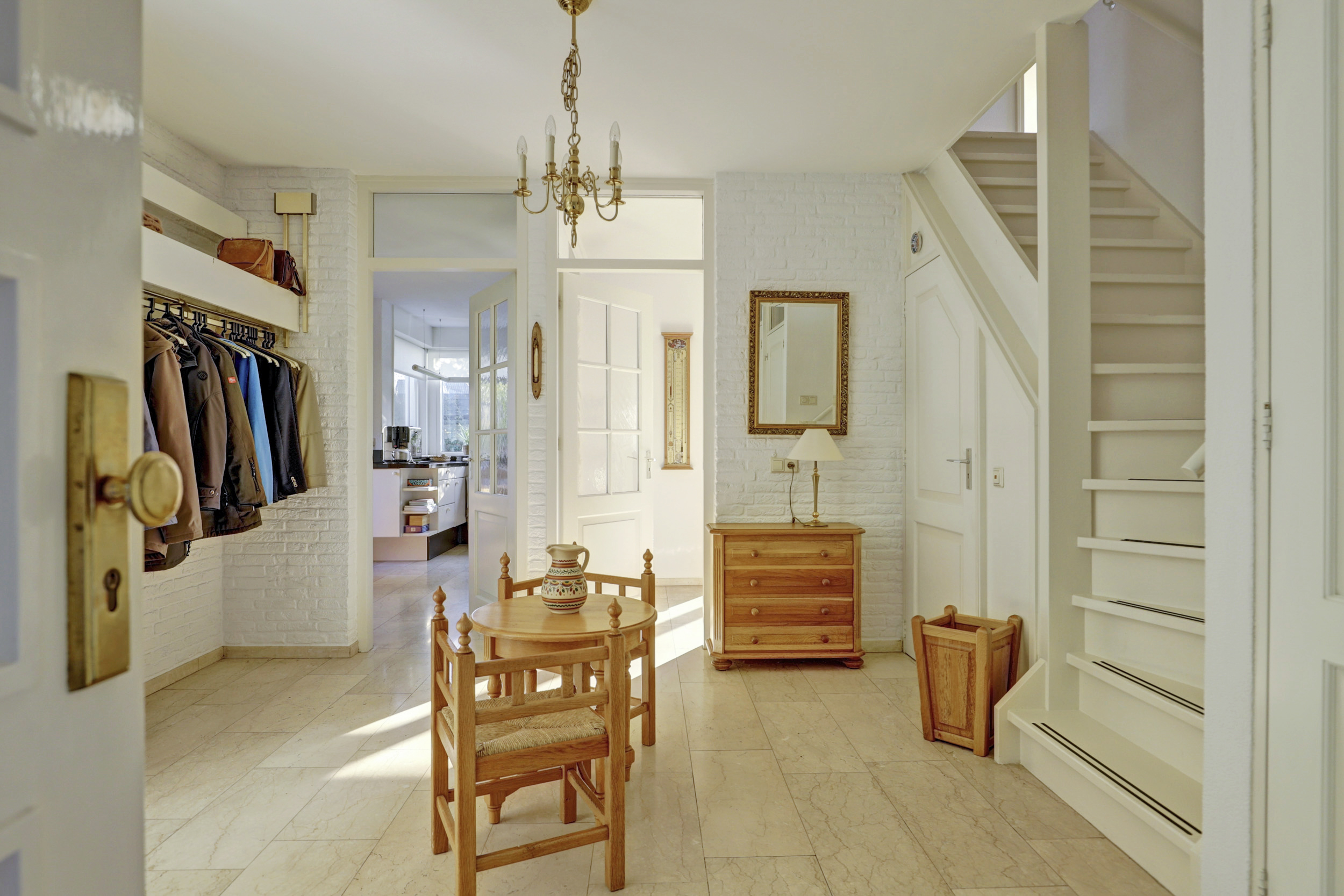 '$houseDetails->street_name'.' '.'$houseDetails->number'