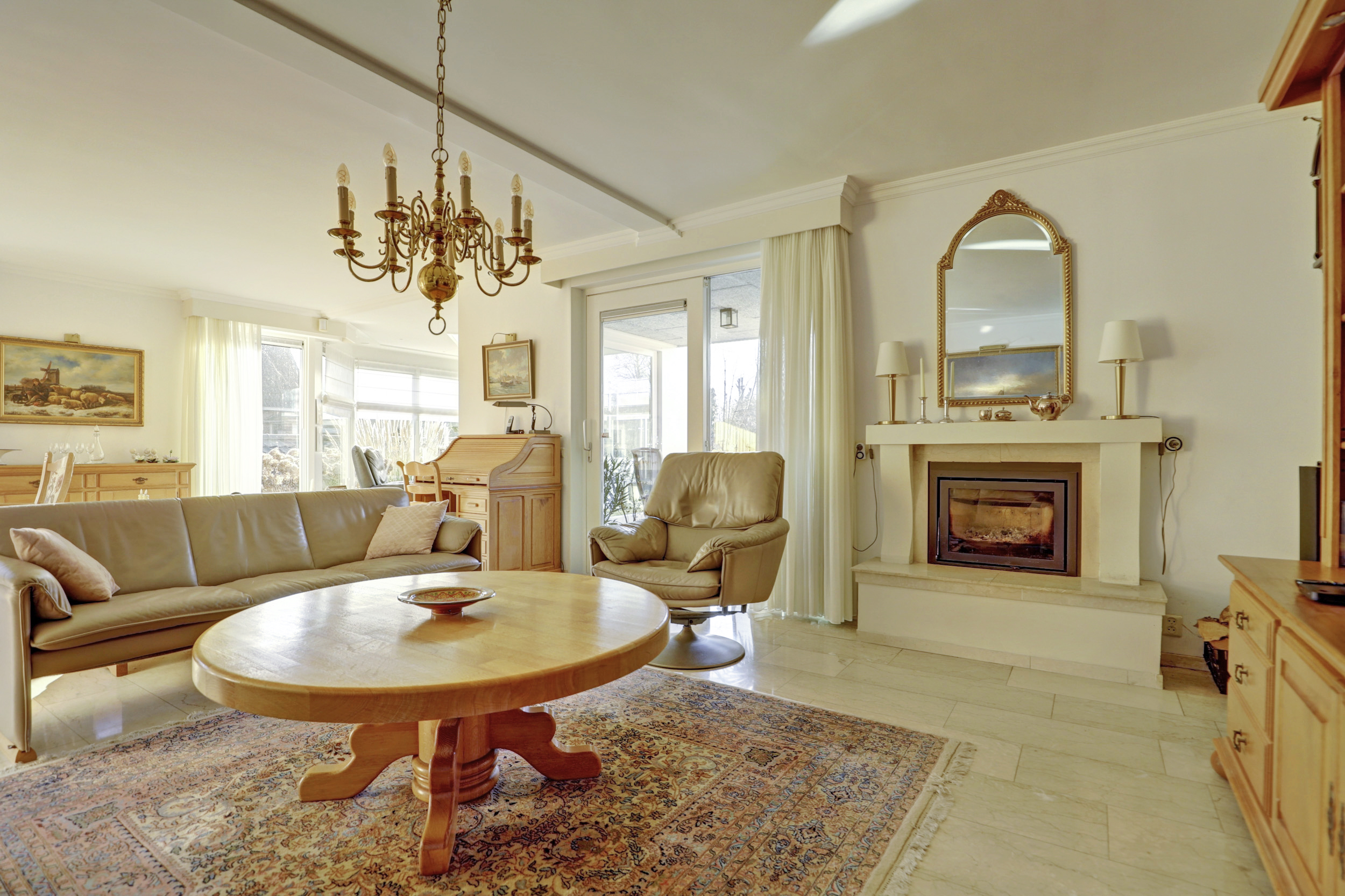 '$houseDetails->street_name'.' '.'$houseDetails->number'