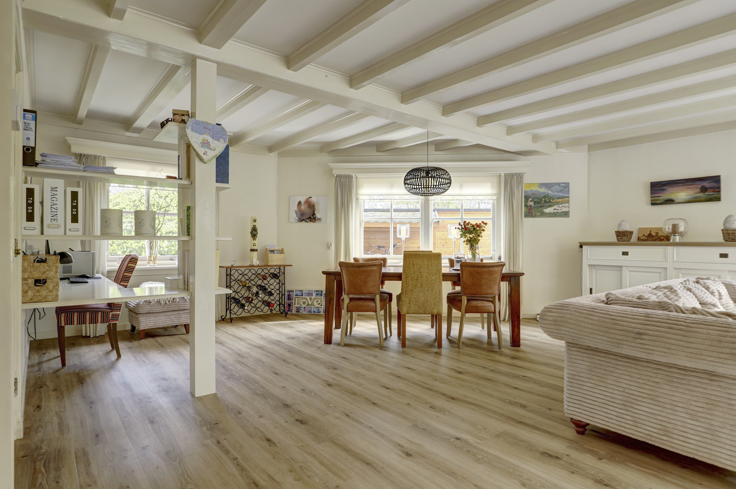 '$houseDetails->street_name'.' '.'$houseDetails->number'