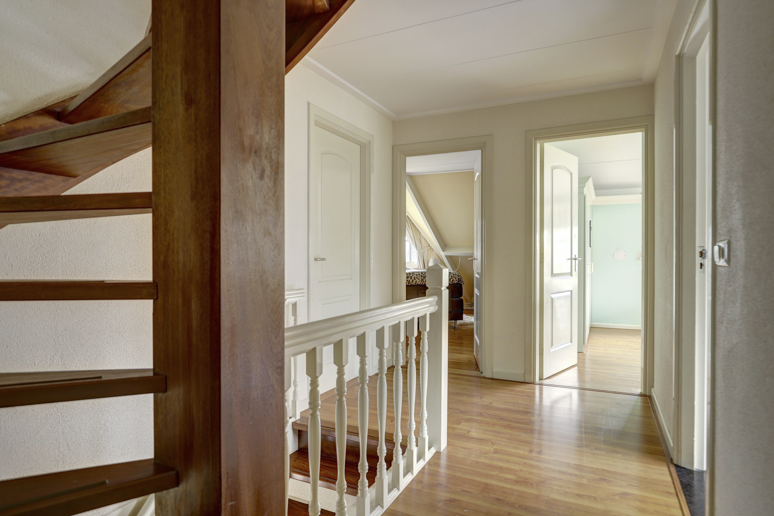 '$houseDetails->street_name'.' '.'$houseDetails->number'