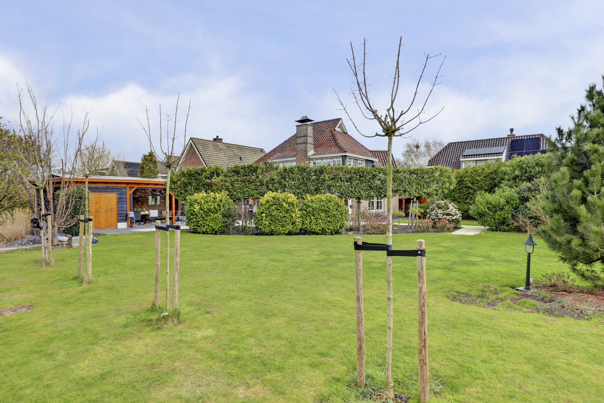 '$houseDetails->street_name'.' '.'$houseDetails->number'